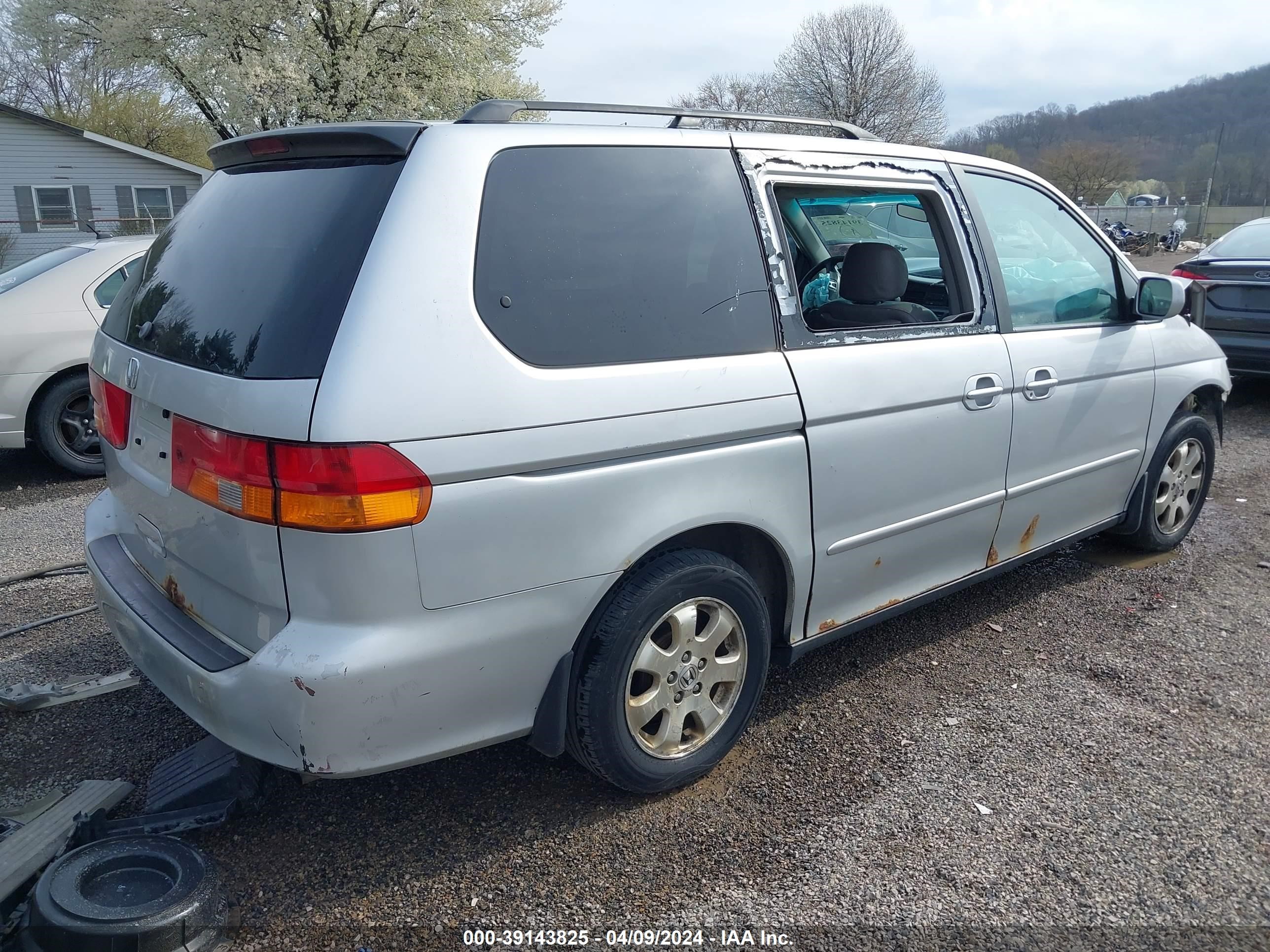 Photo 3 VIN: 5FNRL18792B012142 - HONDA ODYSSEY 