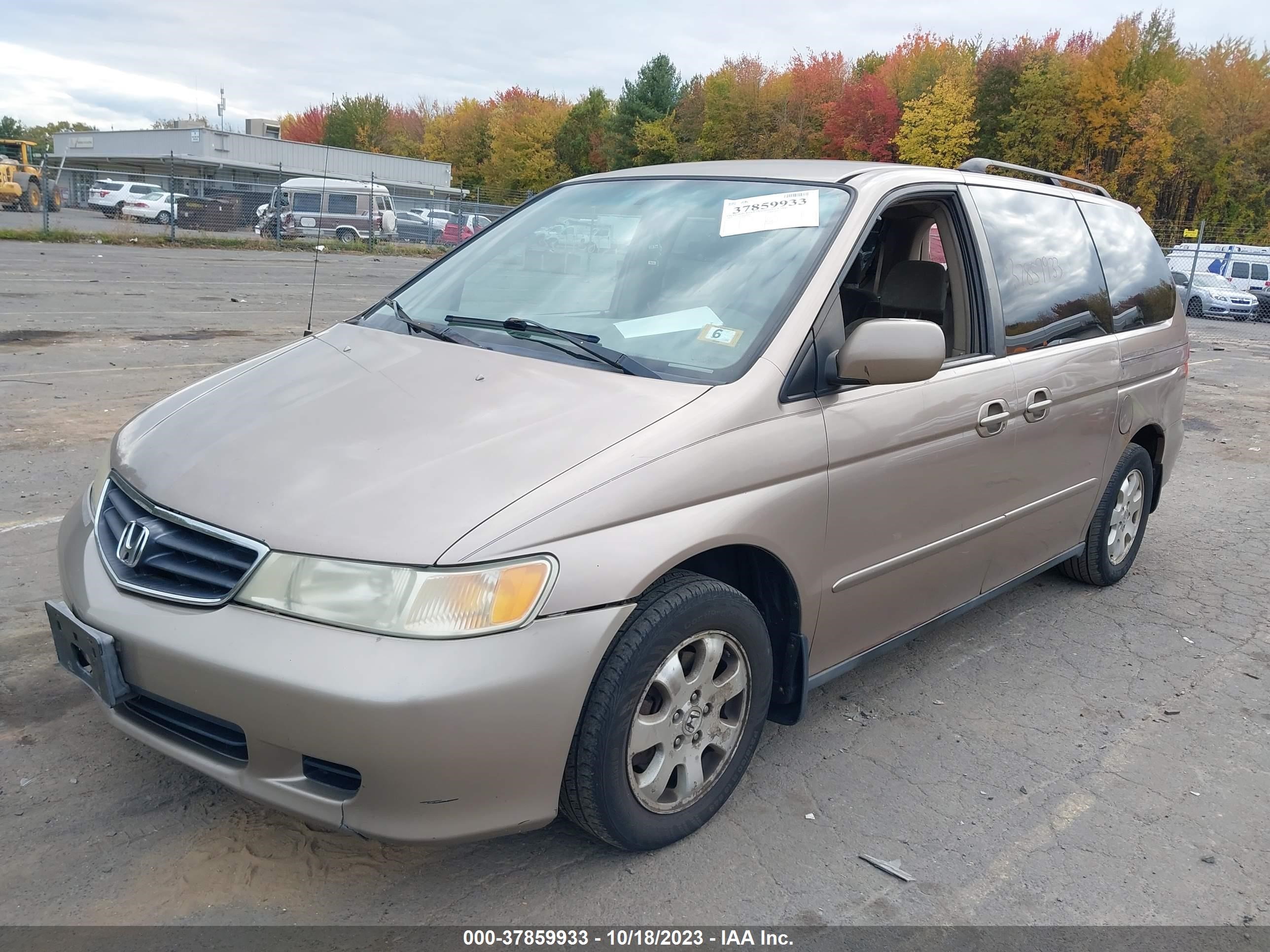 Photo 1 VIN: 5FNRL188X4B122208 - HONDA ODYSSEY 