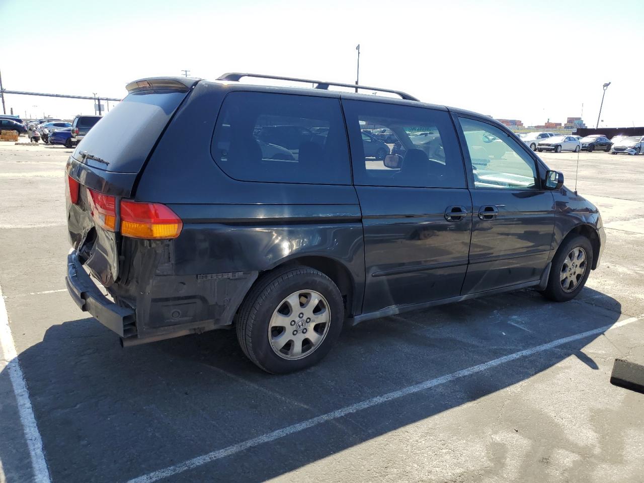 Photo 2 VIN: 5FNRL18963B038670 - HONDA ODYSSEY 