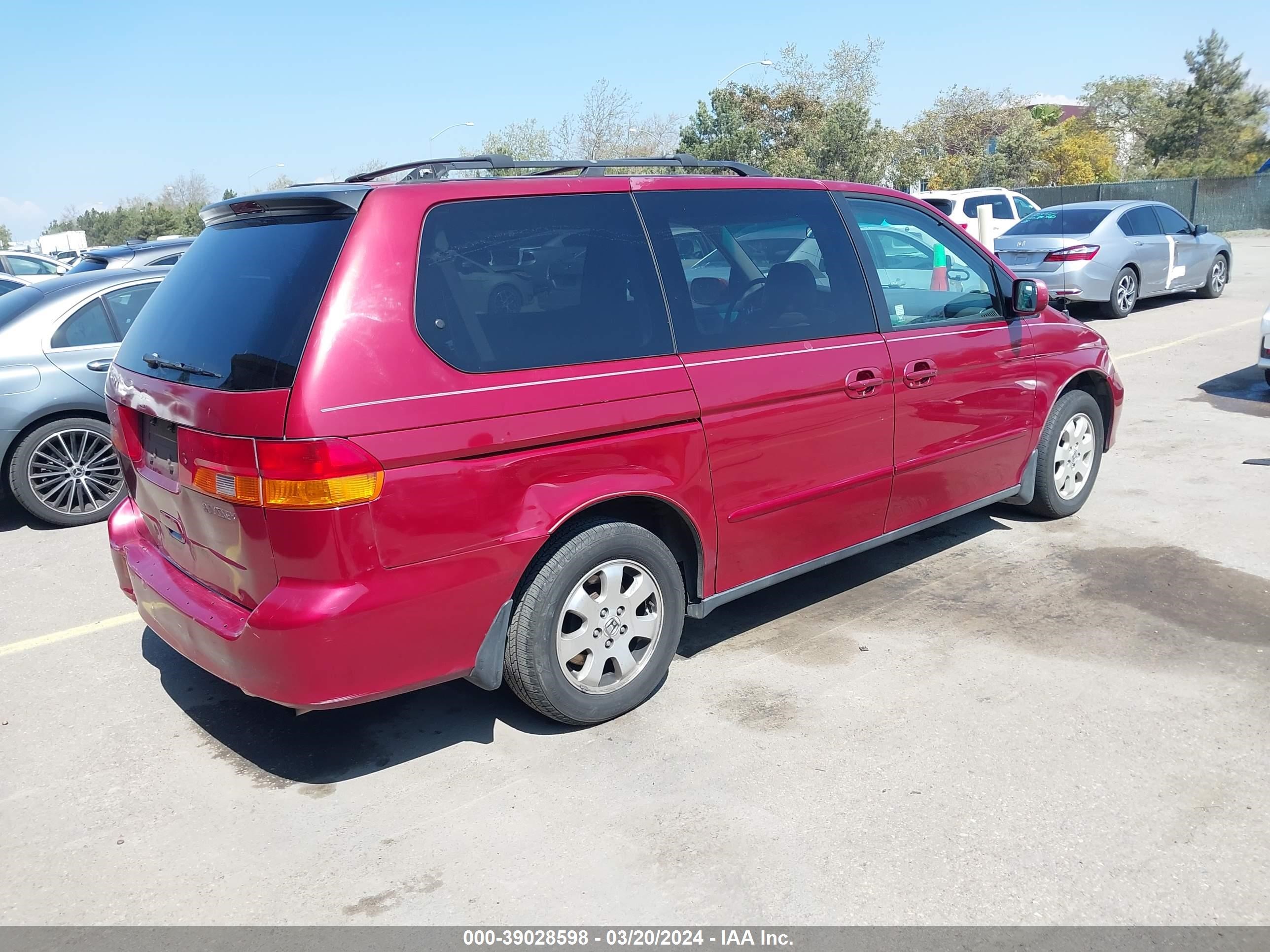 Photo 3 VIN: 5FNRL18973B006598 - HONDA ODYSSEY 