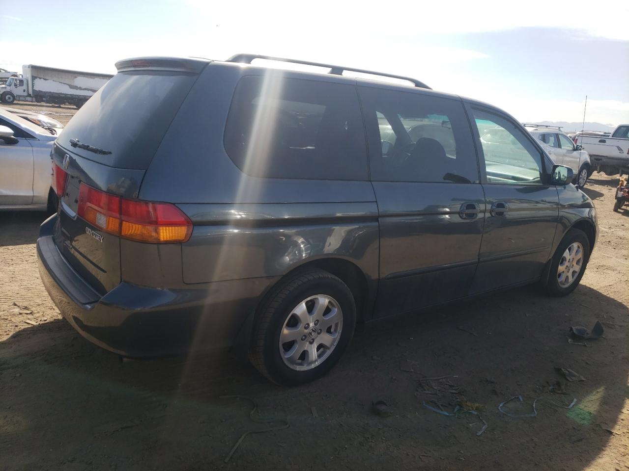 Photo 2 VIN: 5FNRL18994B041757 - HONDA ODYSSEY 