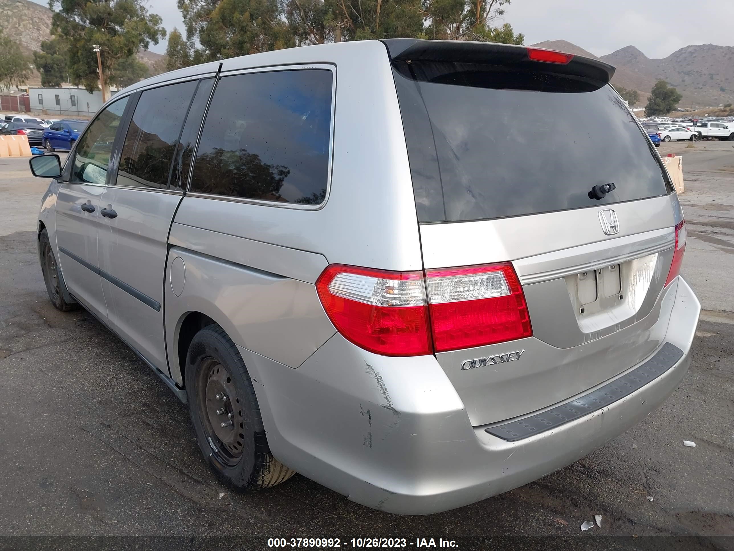 Photo 2 VIN: 5FNRL38207B117353 - HONDA ODYSSEY 