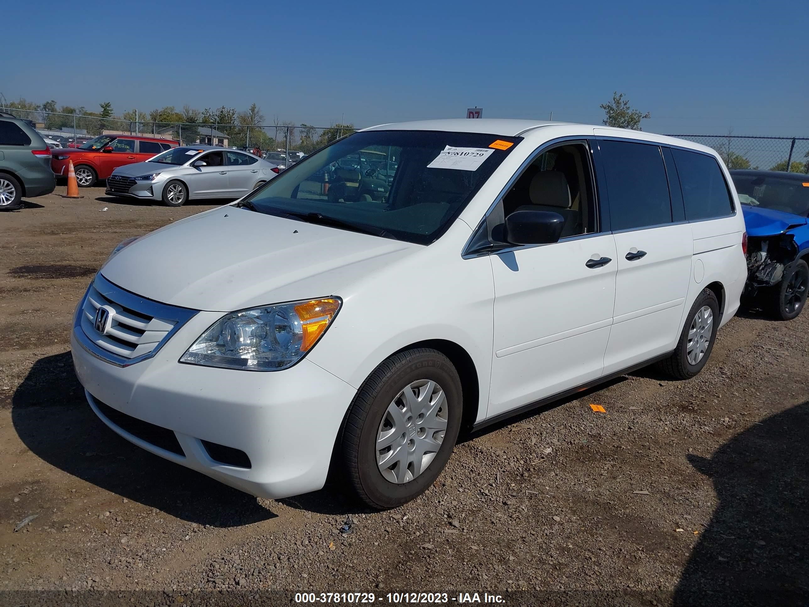 Photo 1 VIN: 5FNRL38208B003810 - HONDA ODYSSEY 