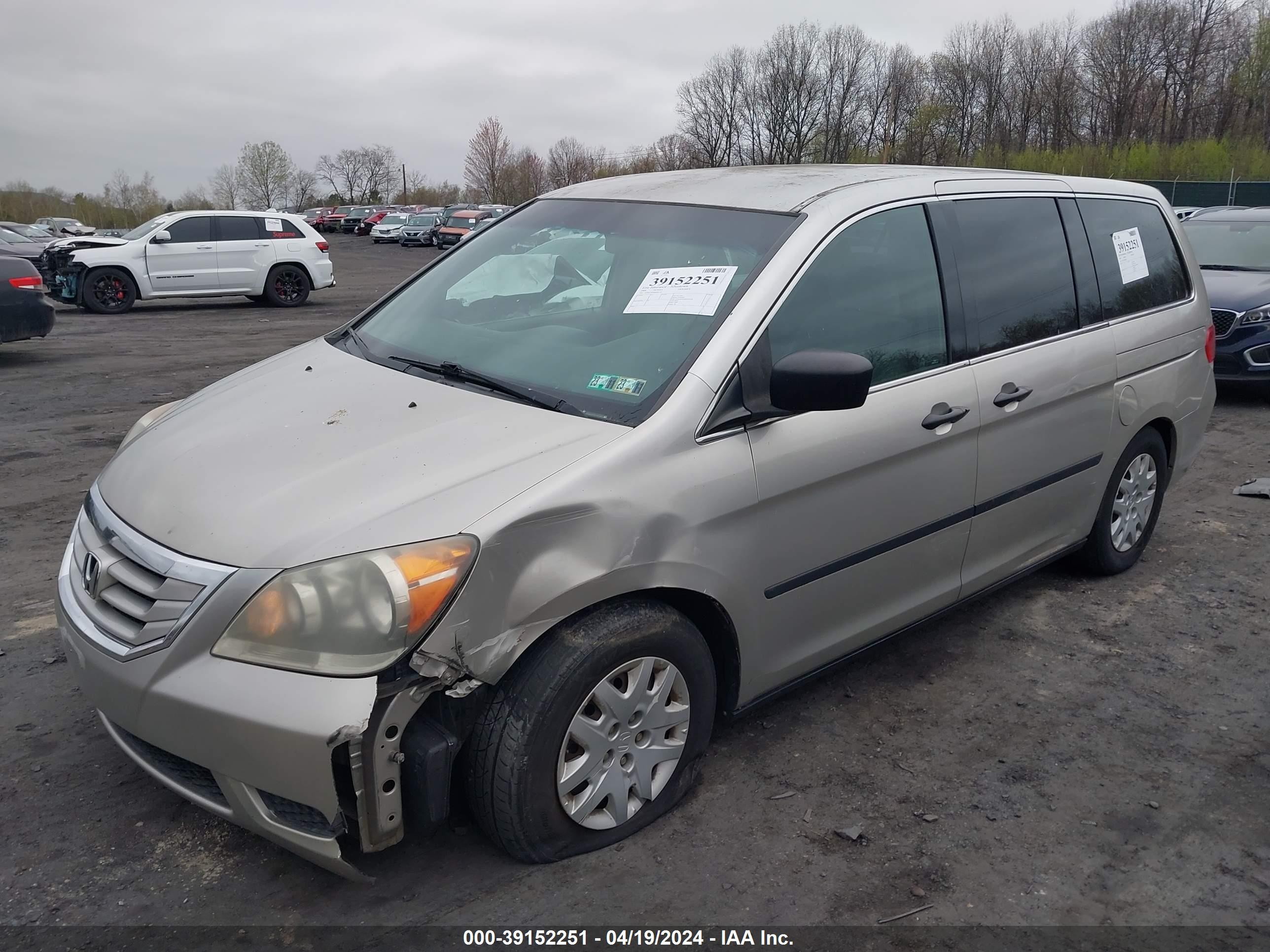 Photo 1 VIN: 5FNRL38208B098143 - HONDA ODYSSEY 