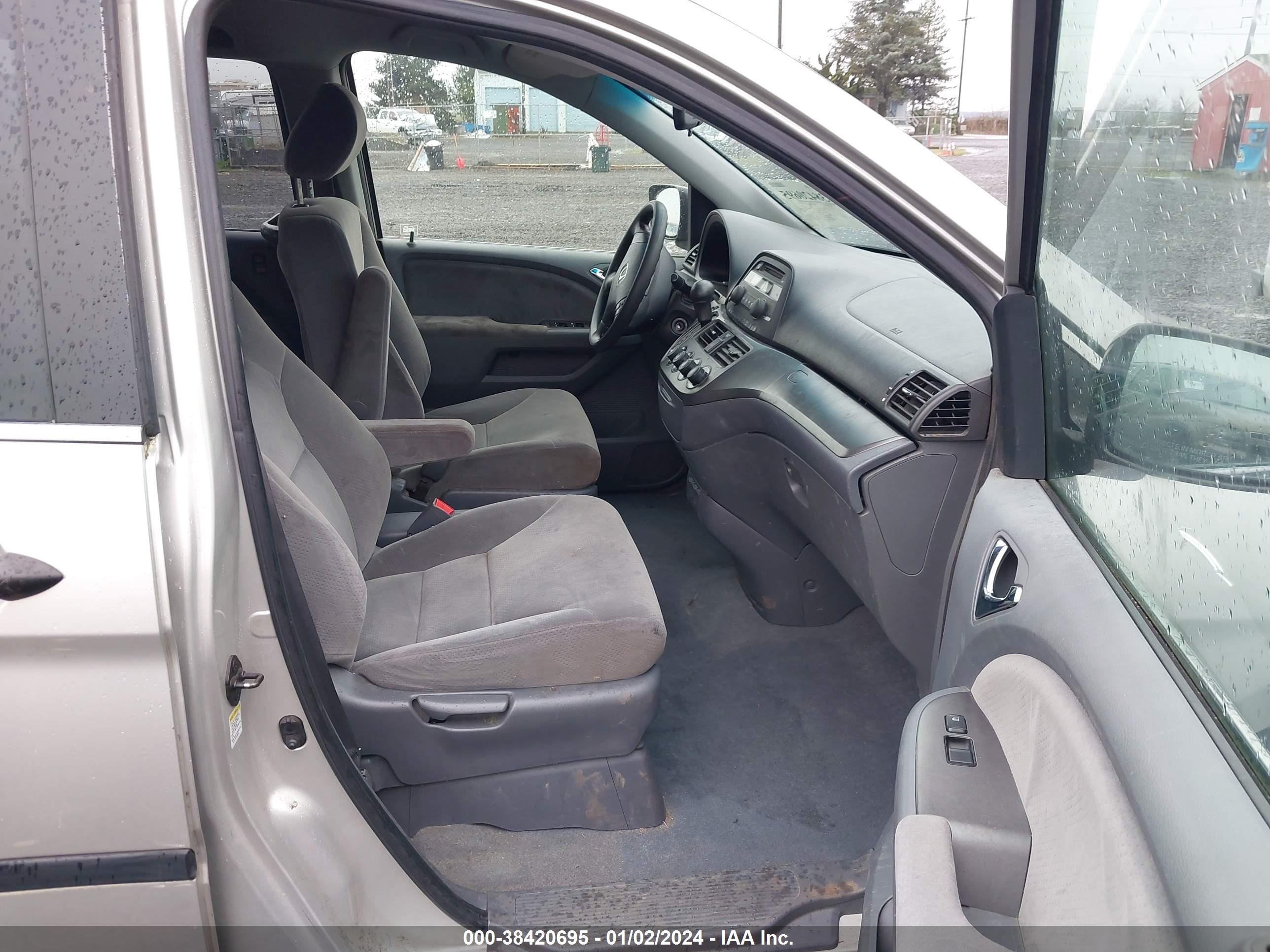 Photo 4 VIN: 5FNRL38215B119271 - HONDA ODYSSEY 