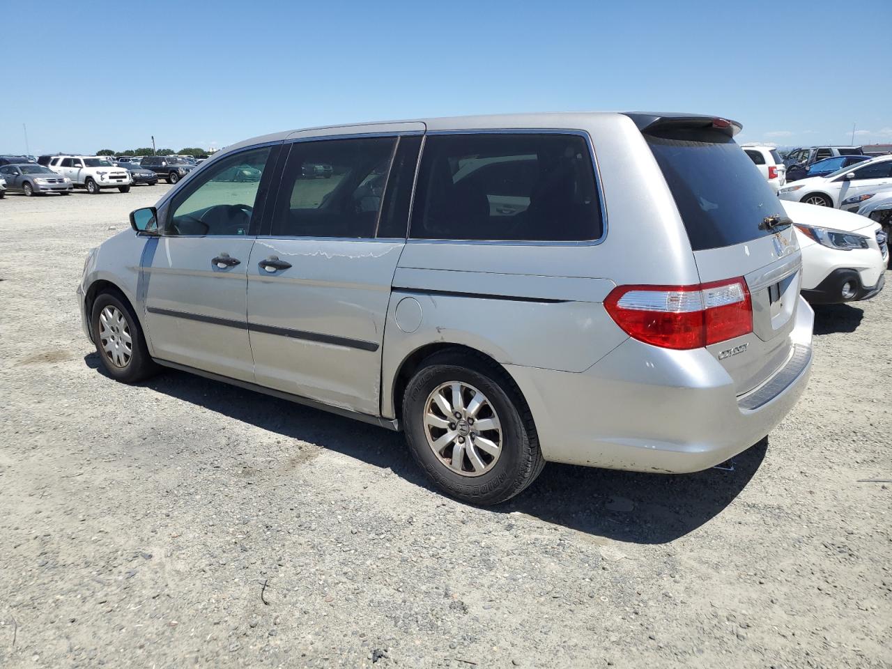 Photo 1 VIN: 5FNRL38217B004155 - HONDA ODYSSEY 