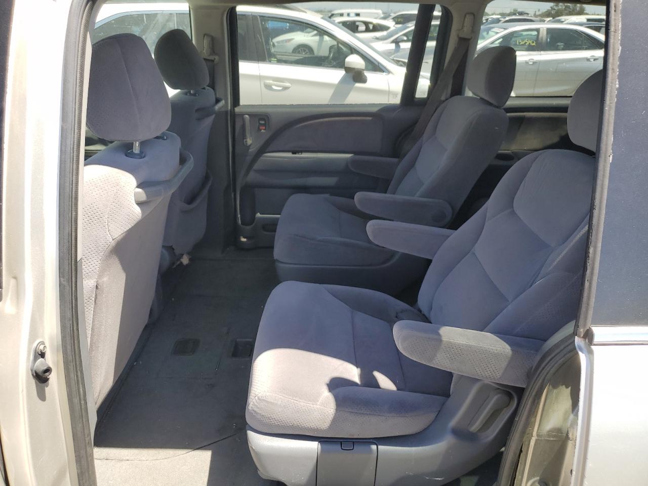 Photo 10 VIN: 5FNRL38217B004155 - HONDA ODYSSEY 