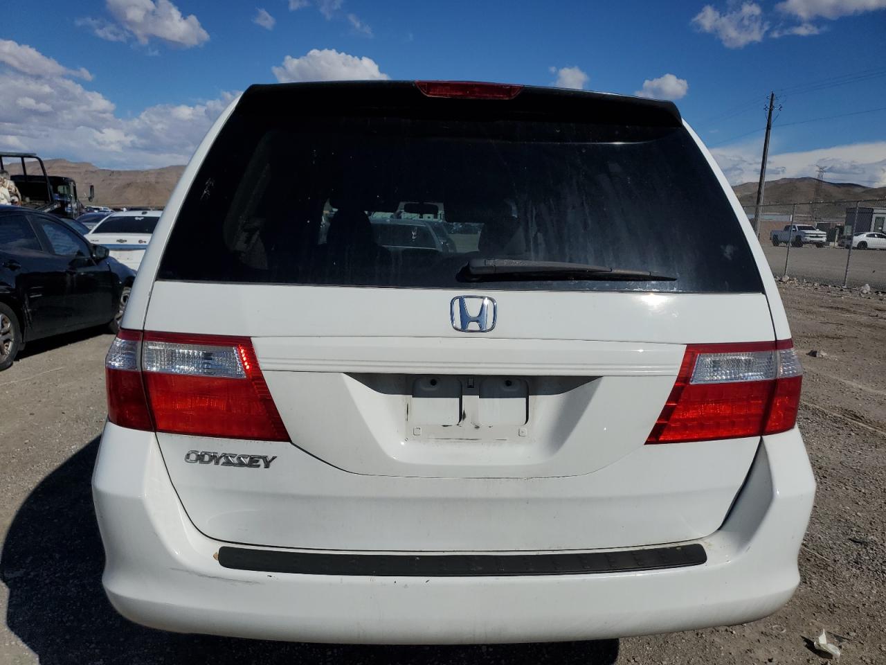 Photo 5 VIN: 5FNRL38217B135862 - HONDA ODYSSEY 