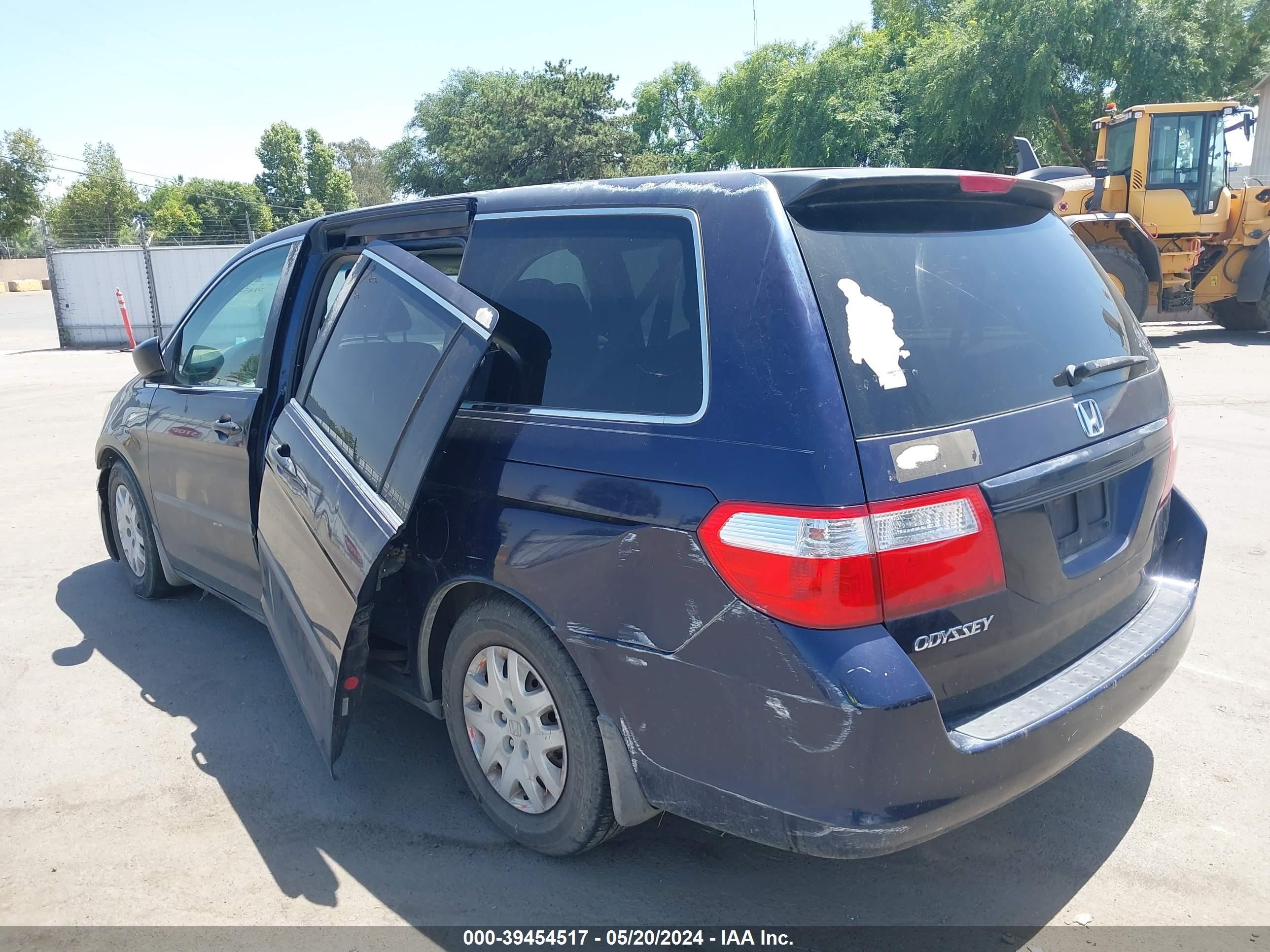 Photo 2 VIN: 5FNRL38237B002438 - HONDA ODYSSEY 