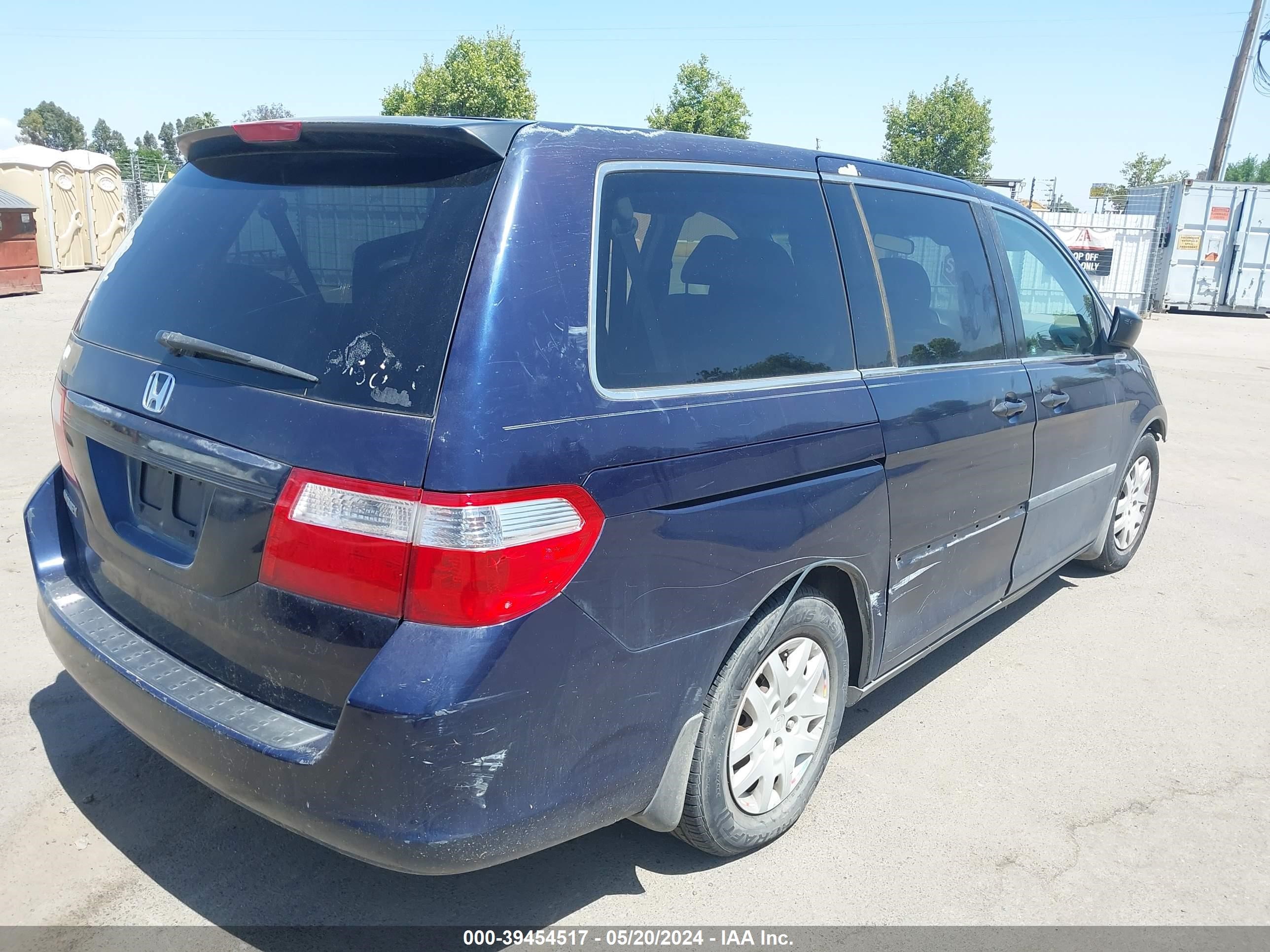 Photo 3 VIN: 5FNRL38237B002438 - HONDA ODYSSEY 