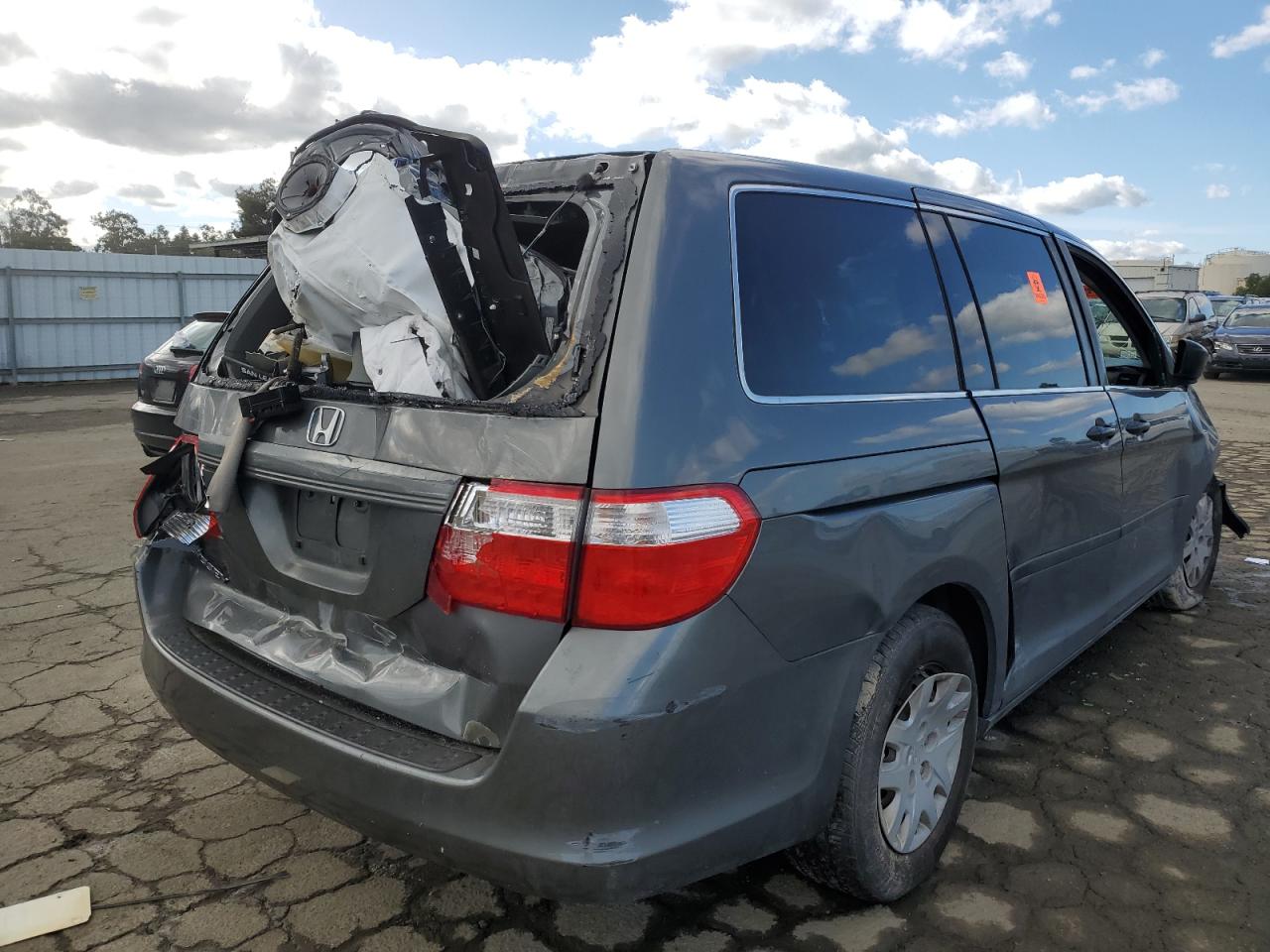 Photo 2 VIN: 5FNRL38237B050599 - HONDA ODYSSEY 