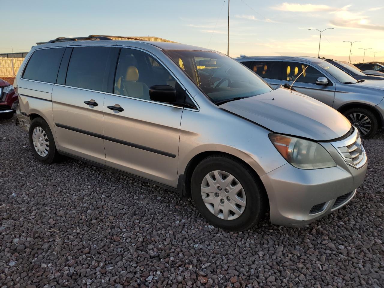 Photo 3 VIN: 5FNRL38238B042522 - HONDA ODYSSEY 