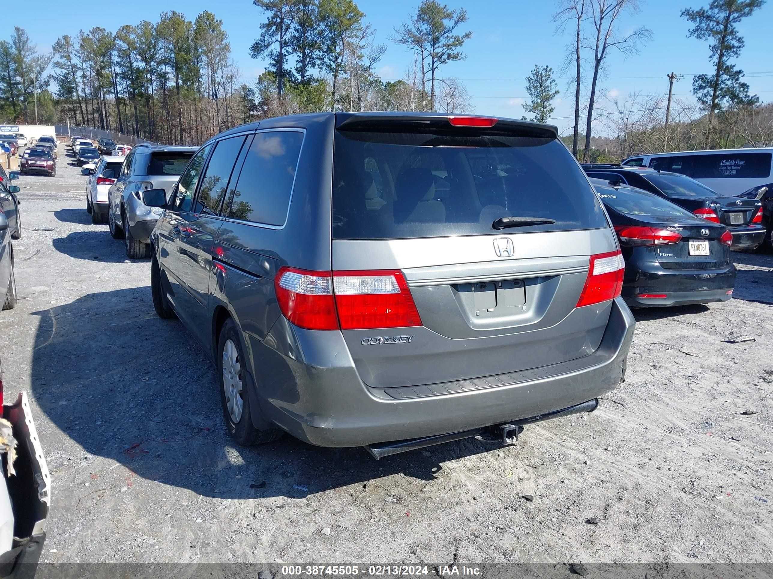 Photo 2 VIN: 5FNRL38247B071235 - HONDA ODYSSEY 