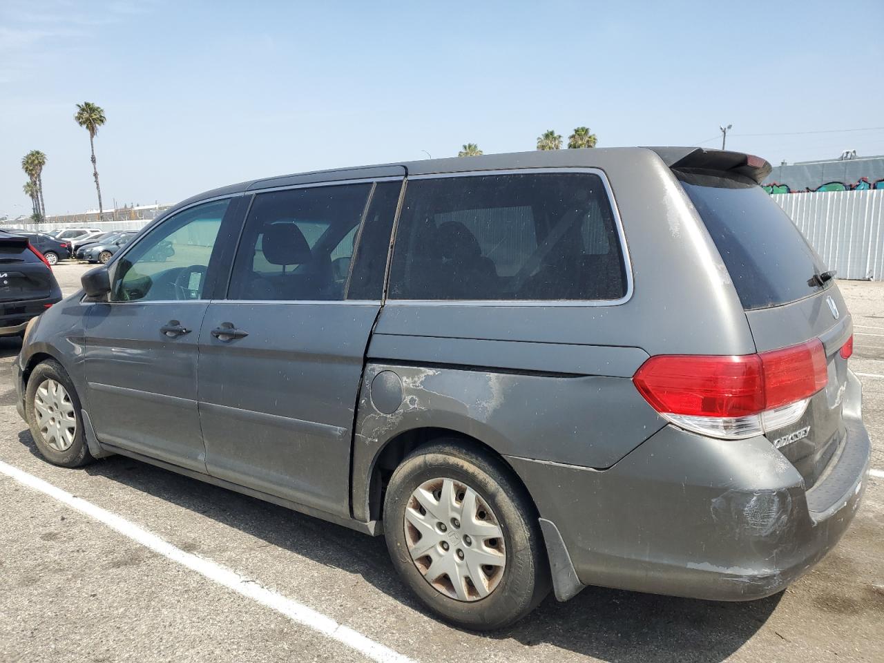 Photo 1 VIN: 5FNRL38248B112643 - HONDA ODYSSEY 