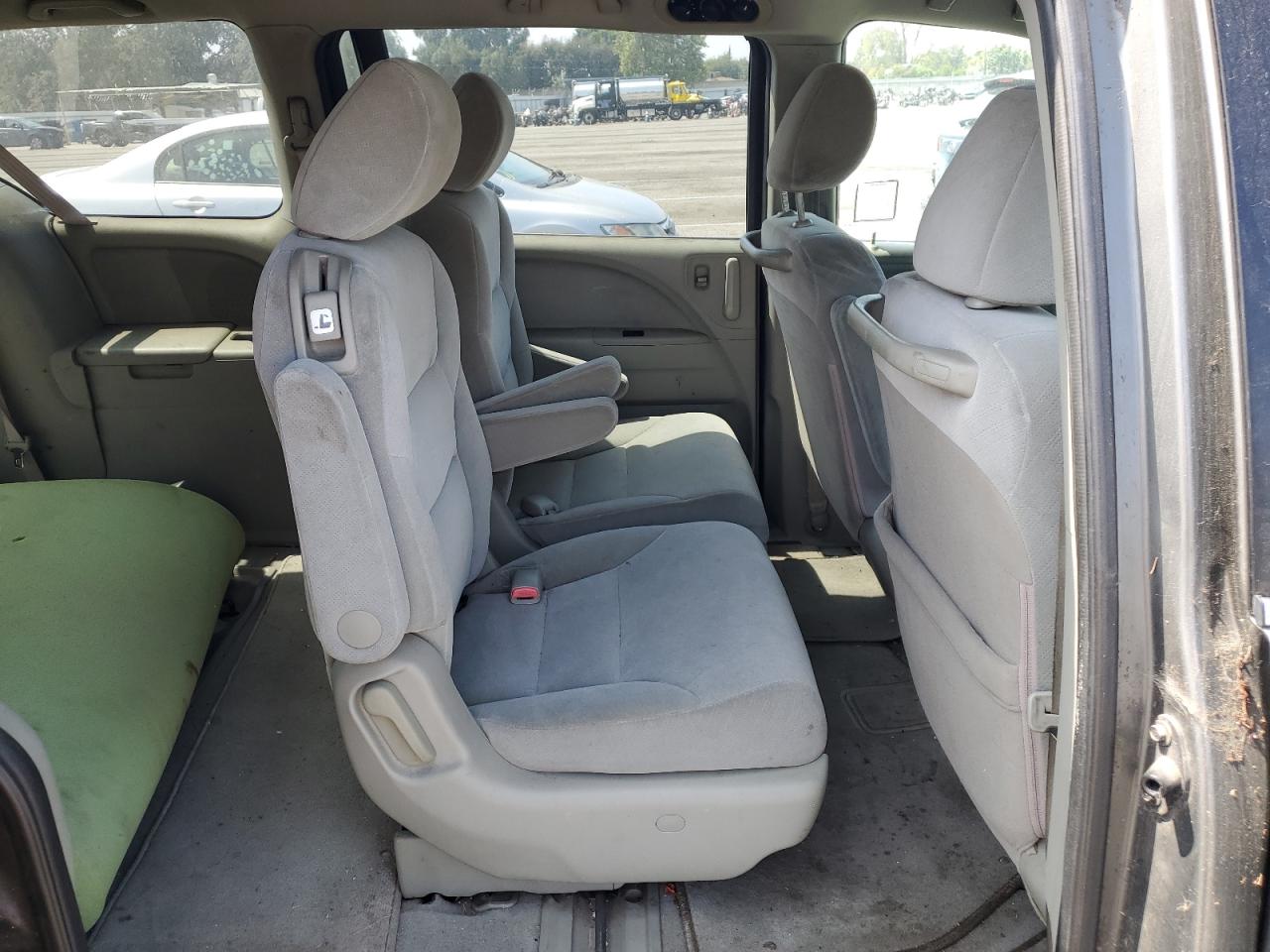 Photo 10 VIN: 5FNRL38248B112643 - HONDA ODYSSEY 