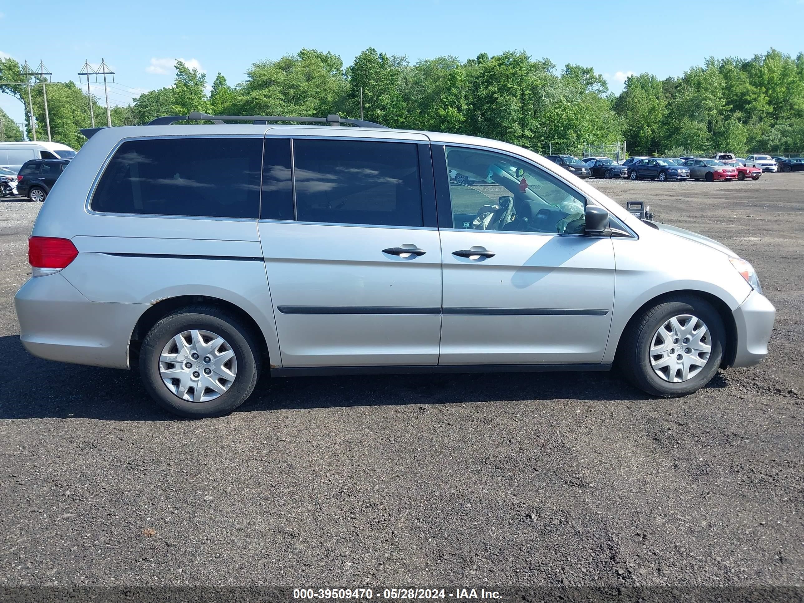 Photo 12 VIN: 5FNRL38249B057399 - HONDA ODYSSEY 