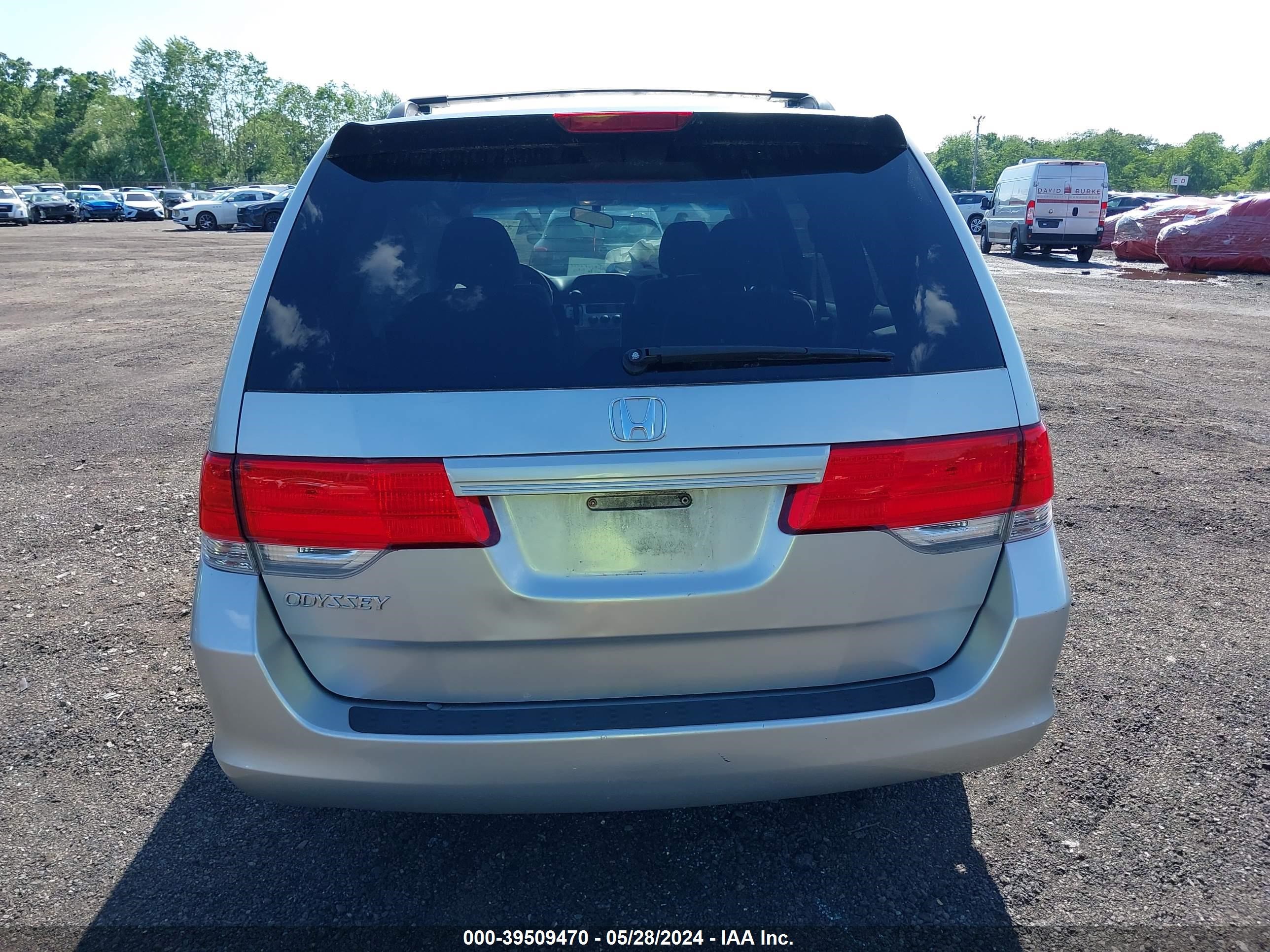 Photo 15 VIN: 5FNRL38249B057399 - HONDA ODYSSEY 