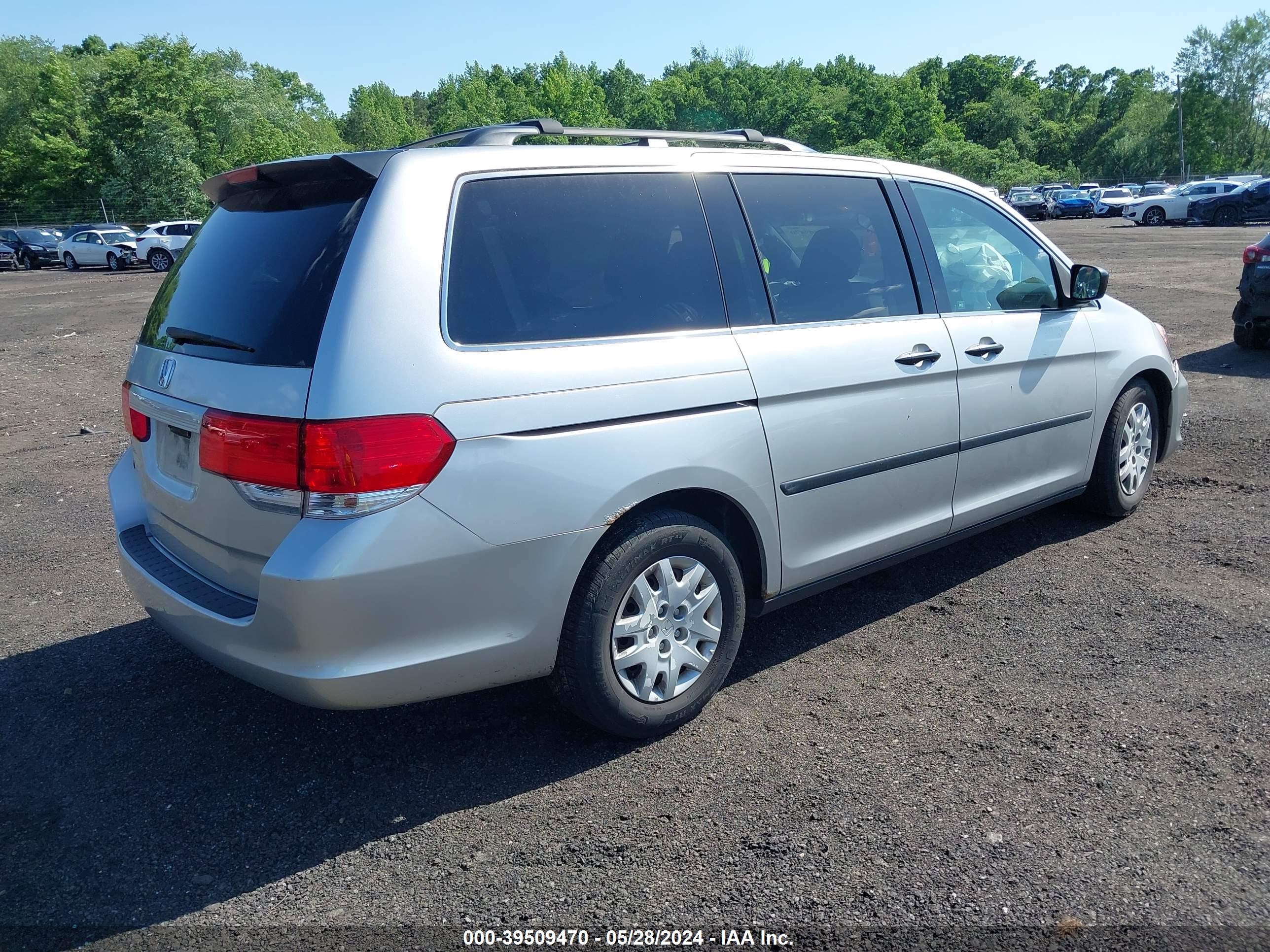 Photo 3 VIN: 5FNRL38249B057399 - HONDA ODYSSEY 