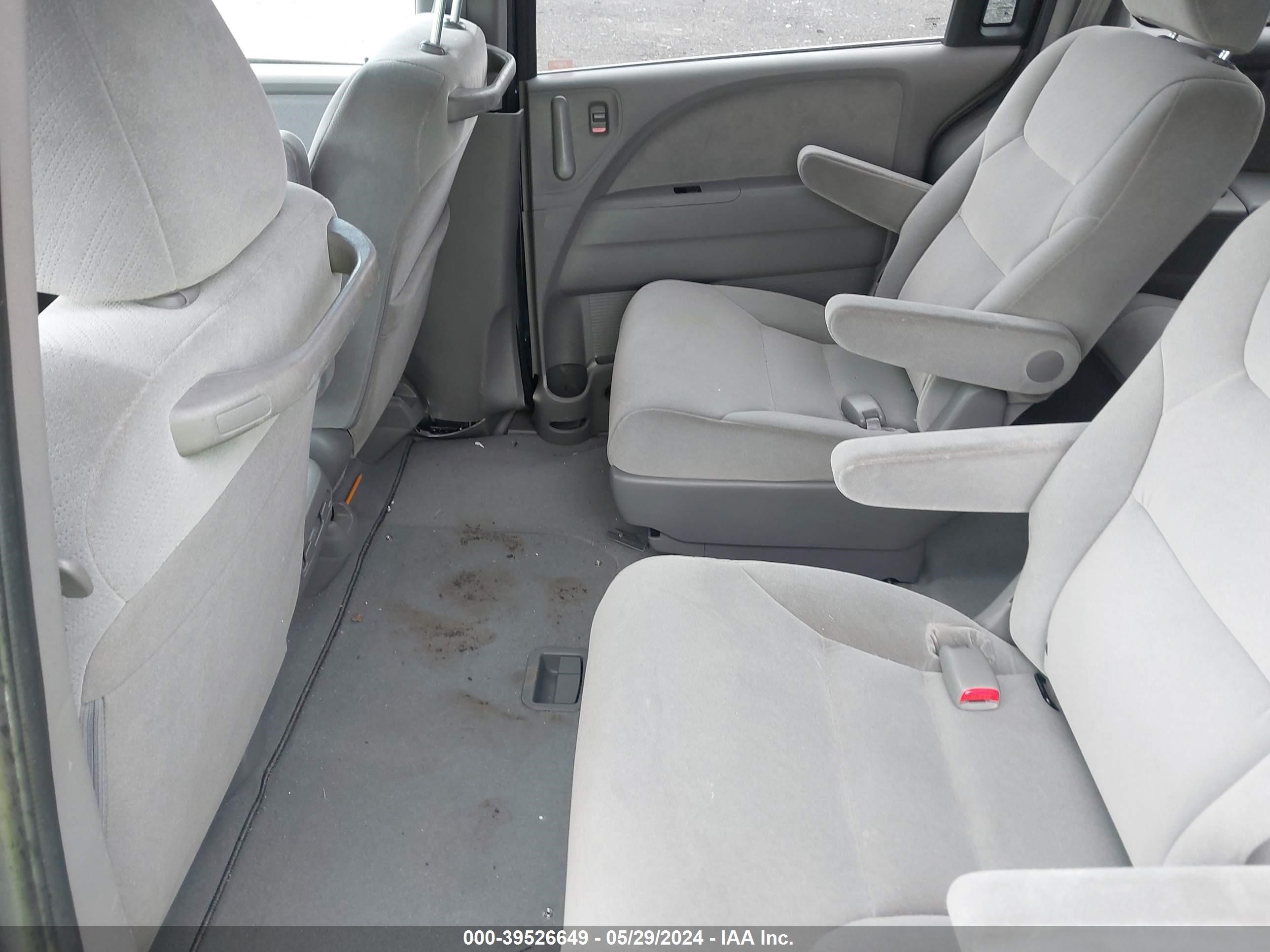 Photo 7 VIN: 5FNRL38258B085985 - HONDA ODYSSEY 