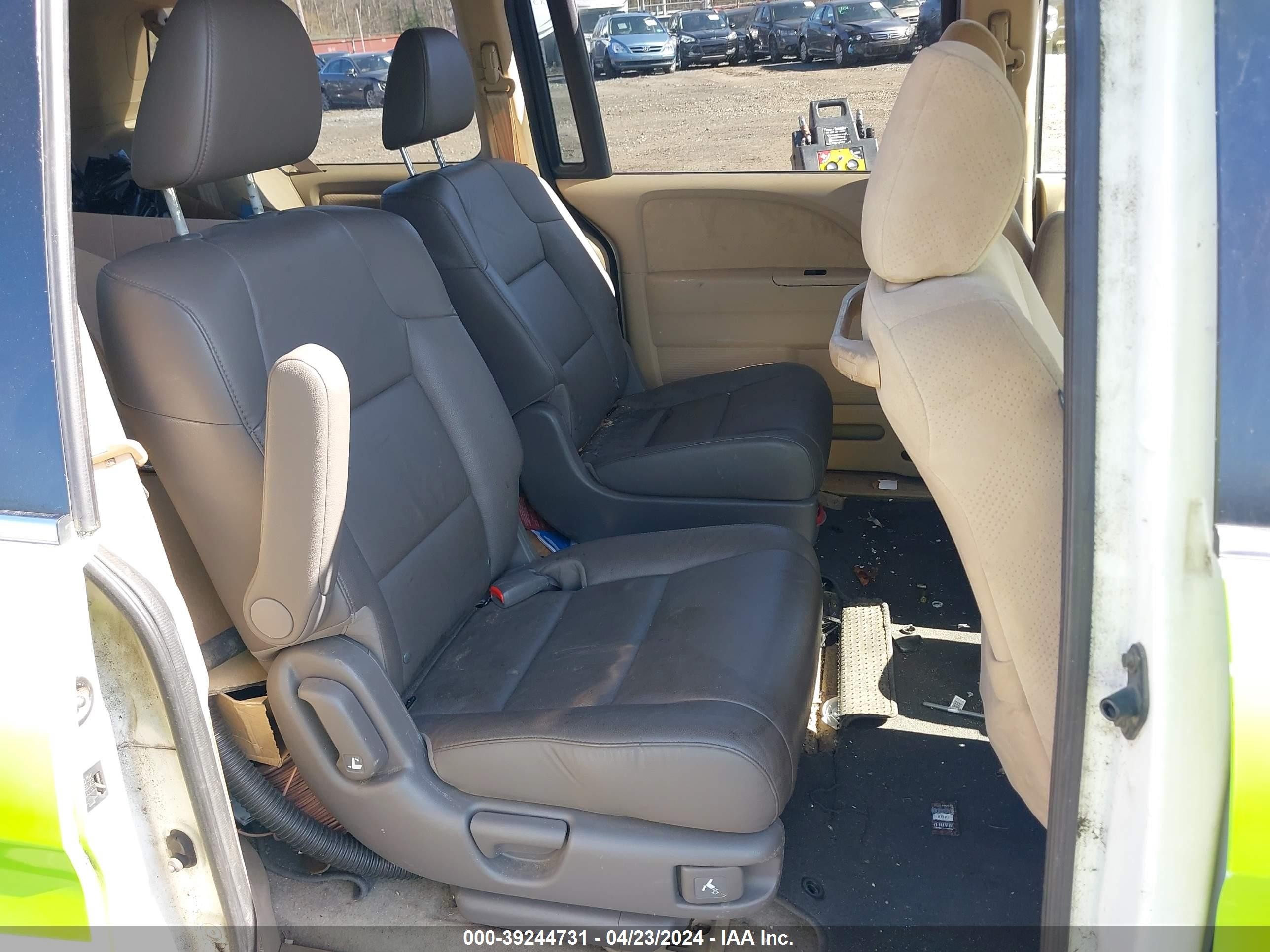 Photo 7 VIN: 5FNRL38265B085960 - HONDA ODYSSEY 