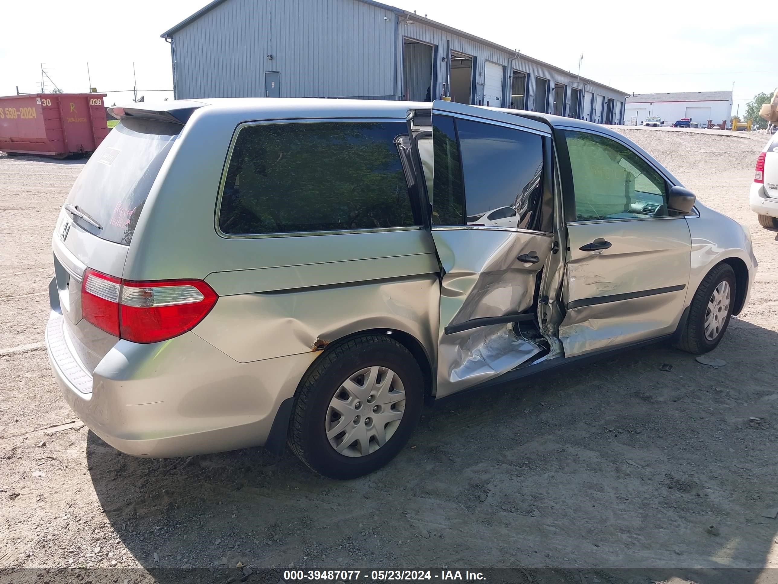 Photo 11 VIN: 5FNRL38267B094516 - HONDA ODYSSEY 