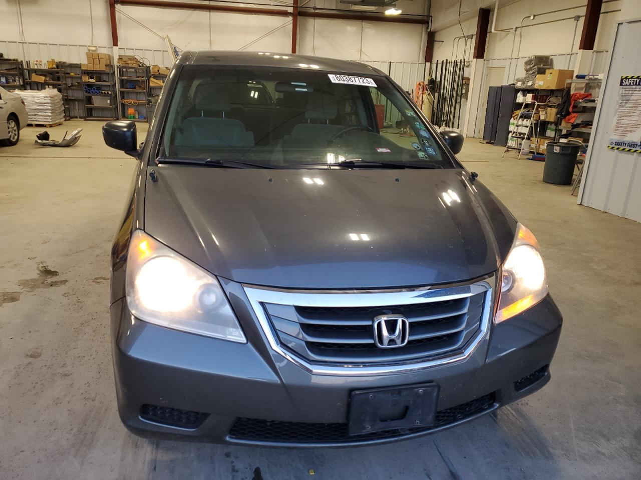 Photo 4 VIN: 5FNRL38268B076745 - HONDA ODYSSEY 