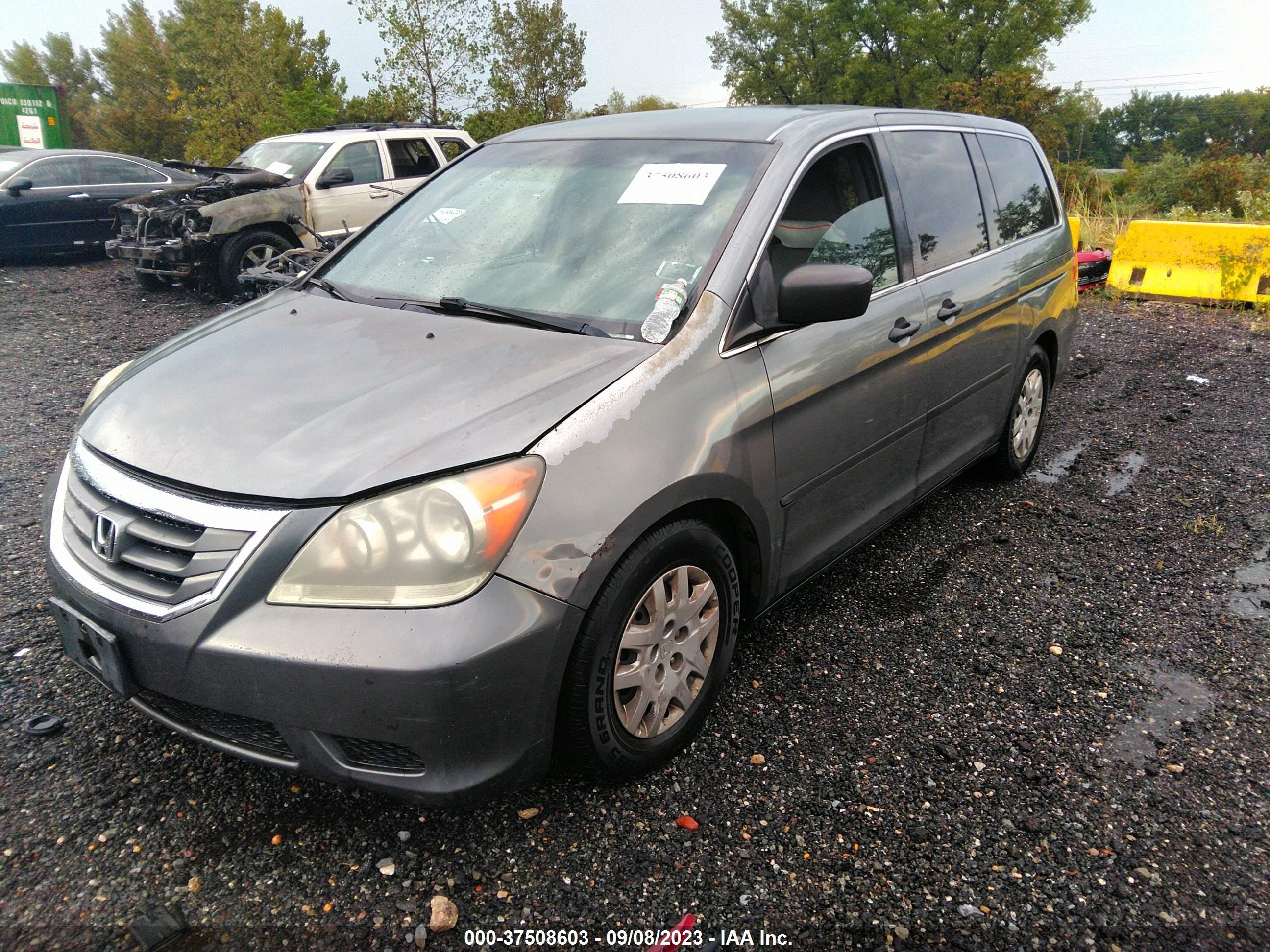 Photo 1 VIN: 5FNRL38269B044606 - HONDA ODYSSEY 