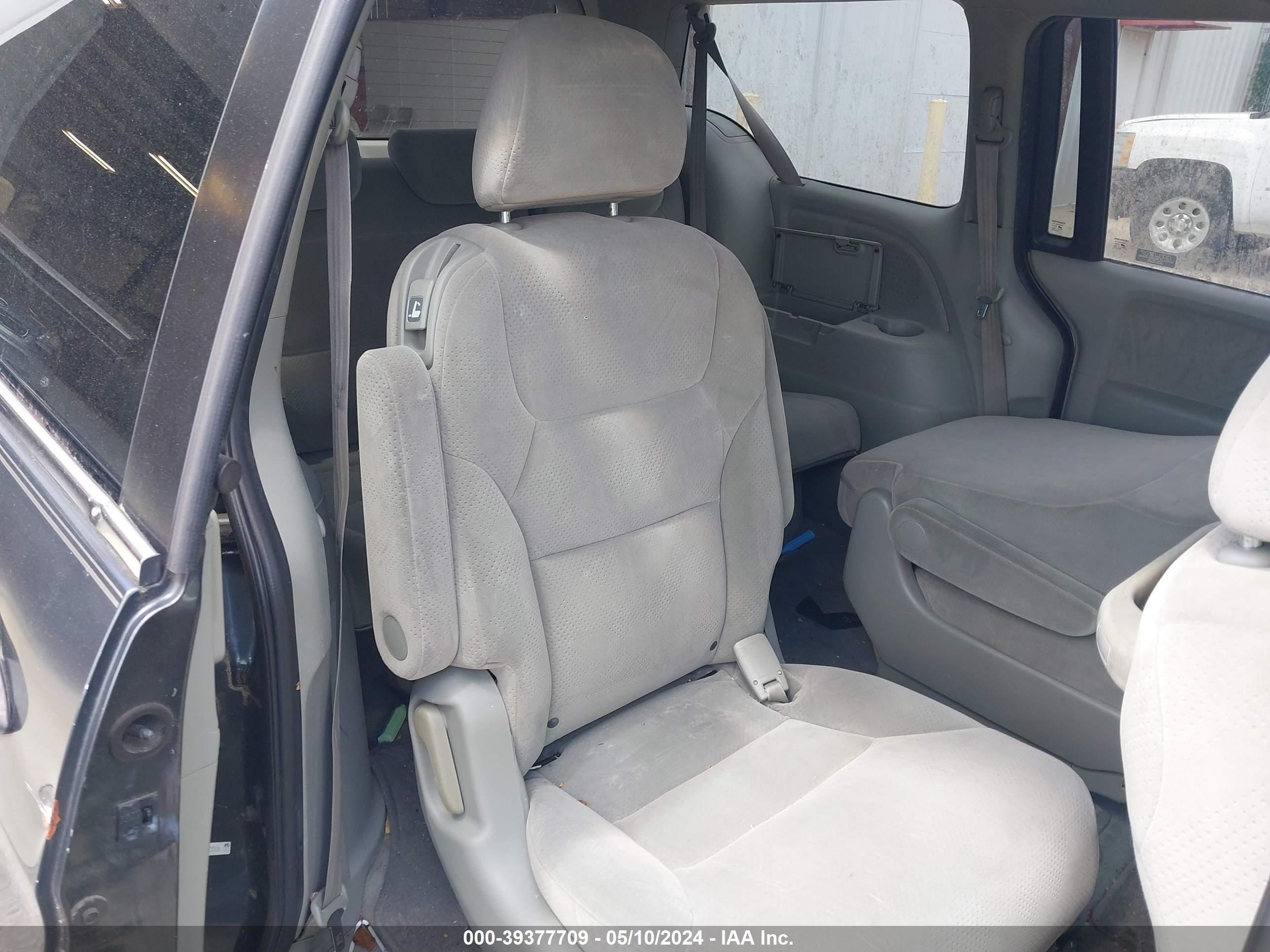 Photo 7 VIN: 5FNRL38276B033657 - HONDA ODYSSEY 