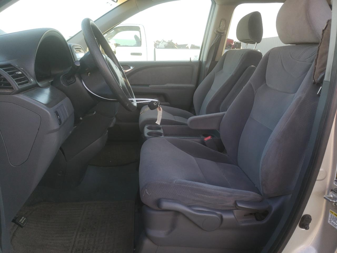 Photo 6 VIN: 5FNRL38277B006198 - HONDA ODYSSEY 