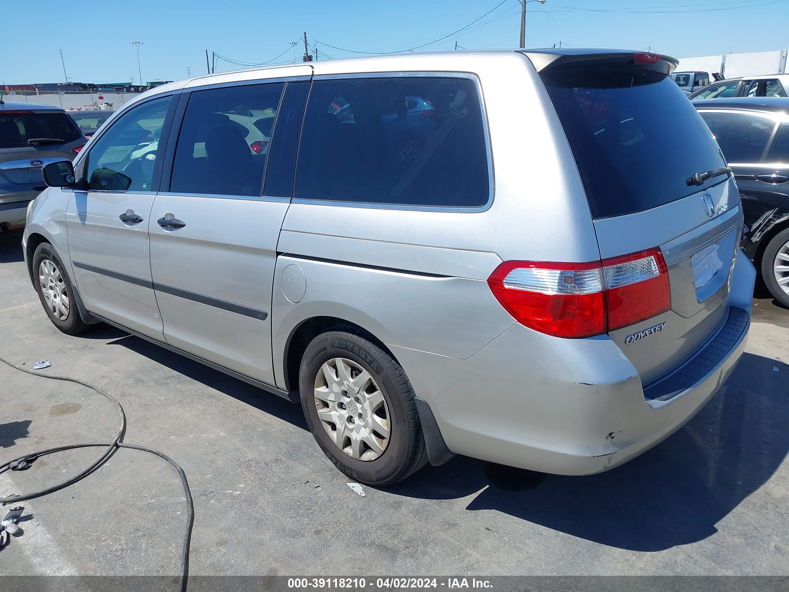 Photo 2 VIN: 5FNRL38277B137244 - HONDA ODYSSEY 