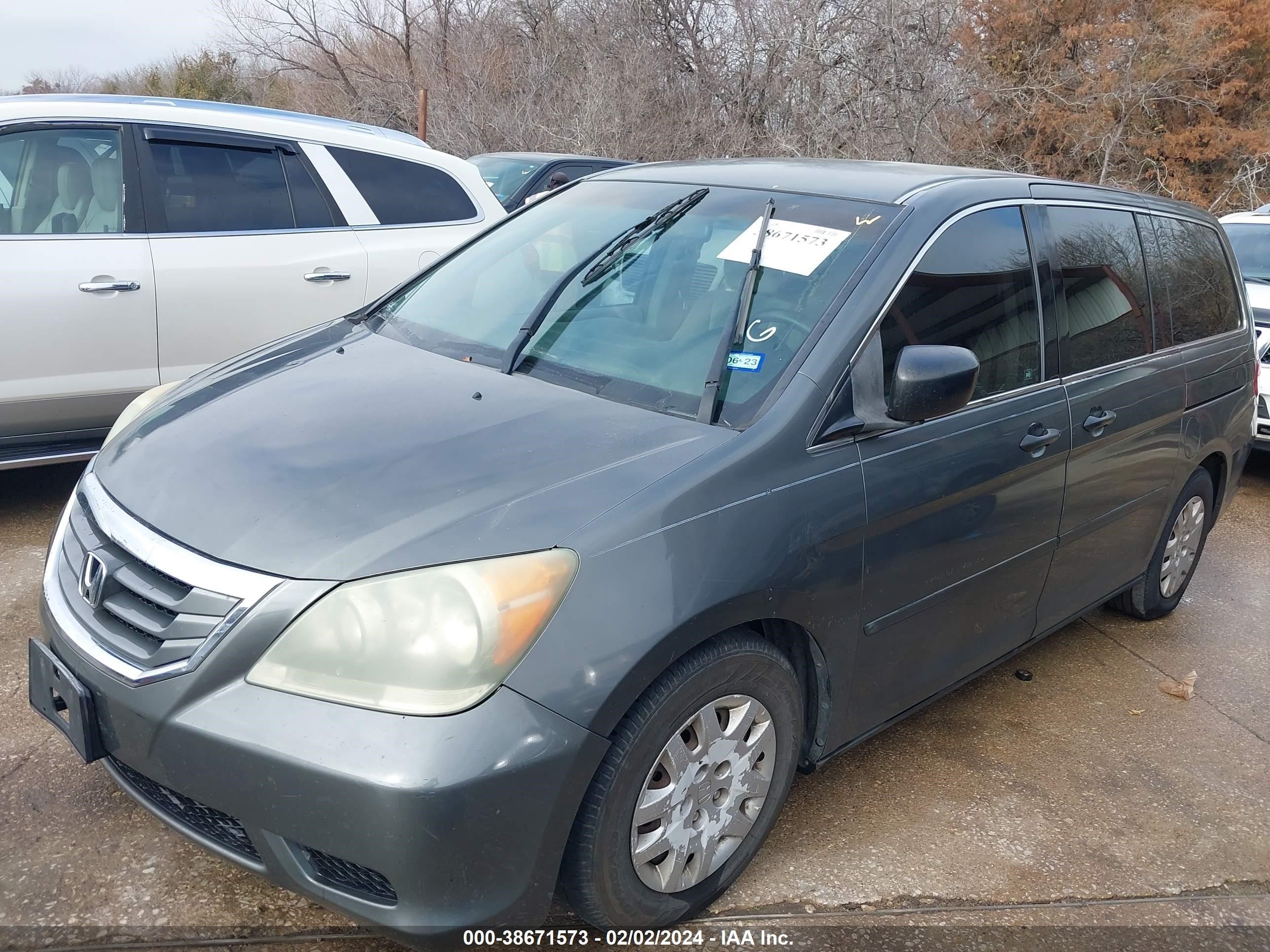 Photo 1 VIN: 5FNRL38288B053967 - HONDA ODYSSEY 