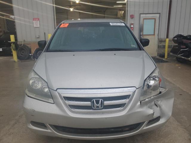 Photo 4 VIN: 5FNRL38295B131040 - HONDA ODYSSEY LX 