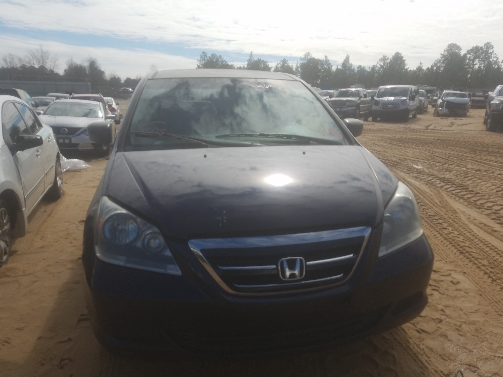 Photo 8 VIN: 5FNRL38296B129709 - HONDA ODYSSEY LX 