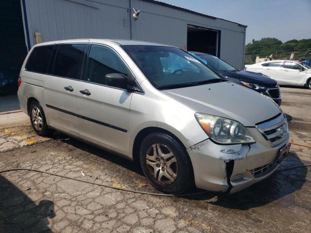 Photo 3 VIN: 5FNRL382X6B028713 - HONDA ODYSSEY LX 