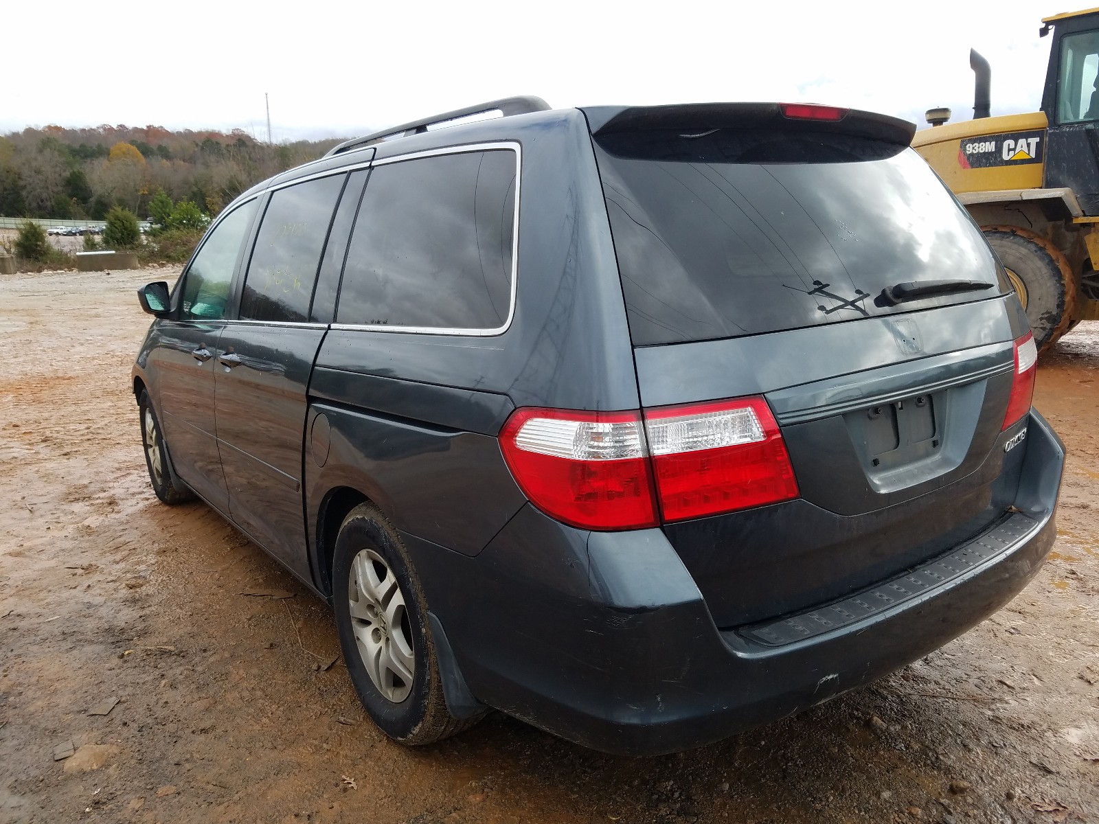 Photo 2 VIN: 5FNRL38405B035119 - HONDA ODYSSEY EX 