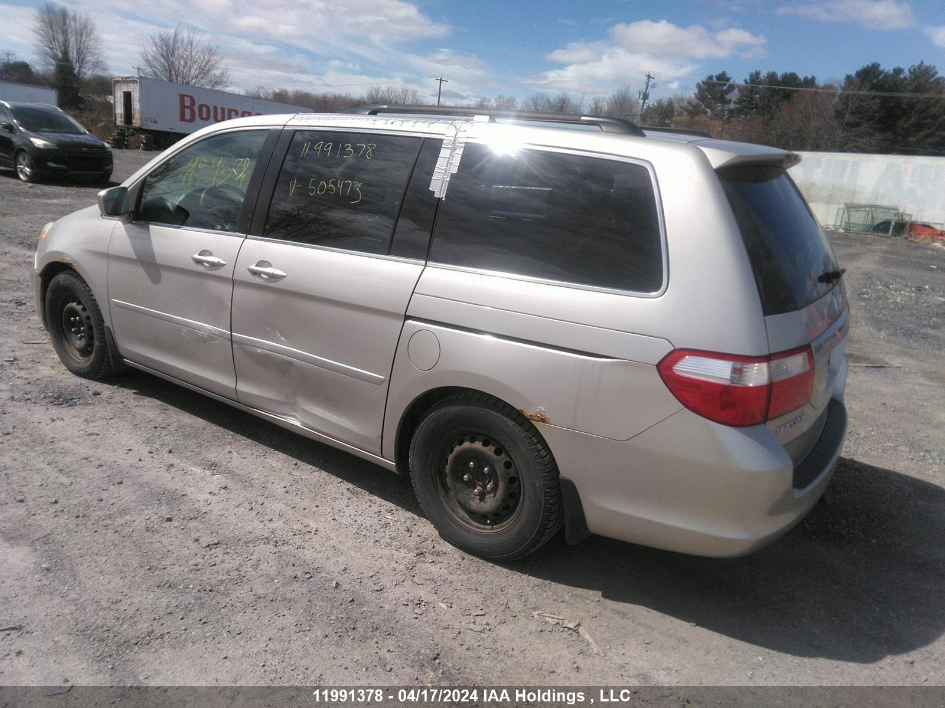 Photo 2 VIN: 5FNRL38406B505473 - HONDA ODYSSEY 