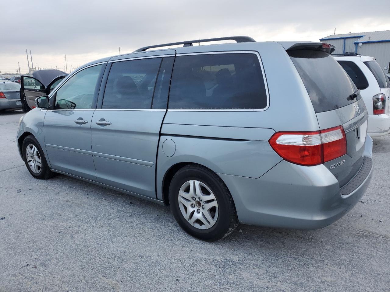 Photo 1 VIN: 5FNRL38407B101297 - HONDA ODYSSEY 