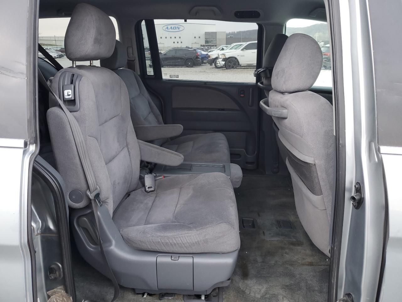 Photo 10 VIN: 5FNRL38407B101297 - HONDA ODYSSEY 