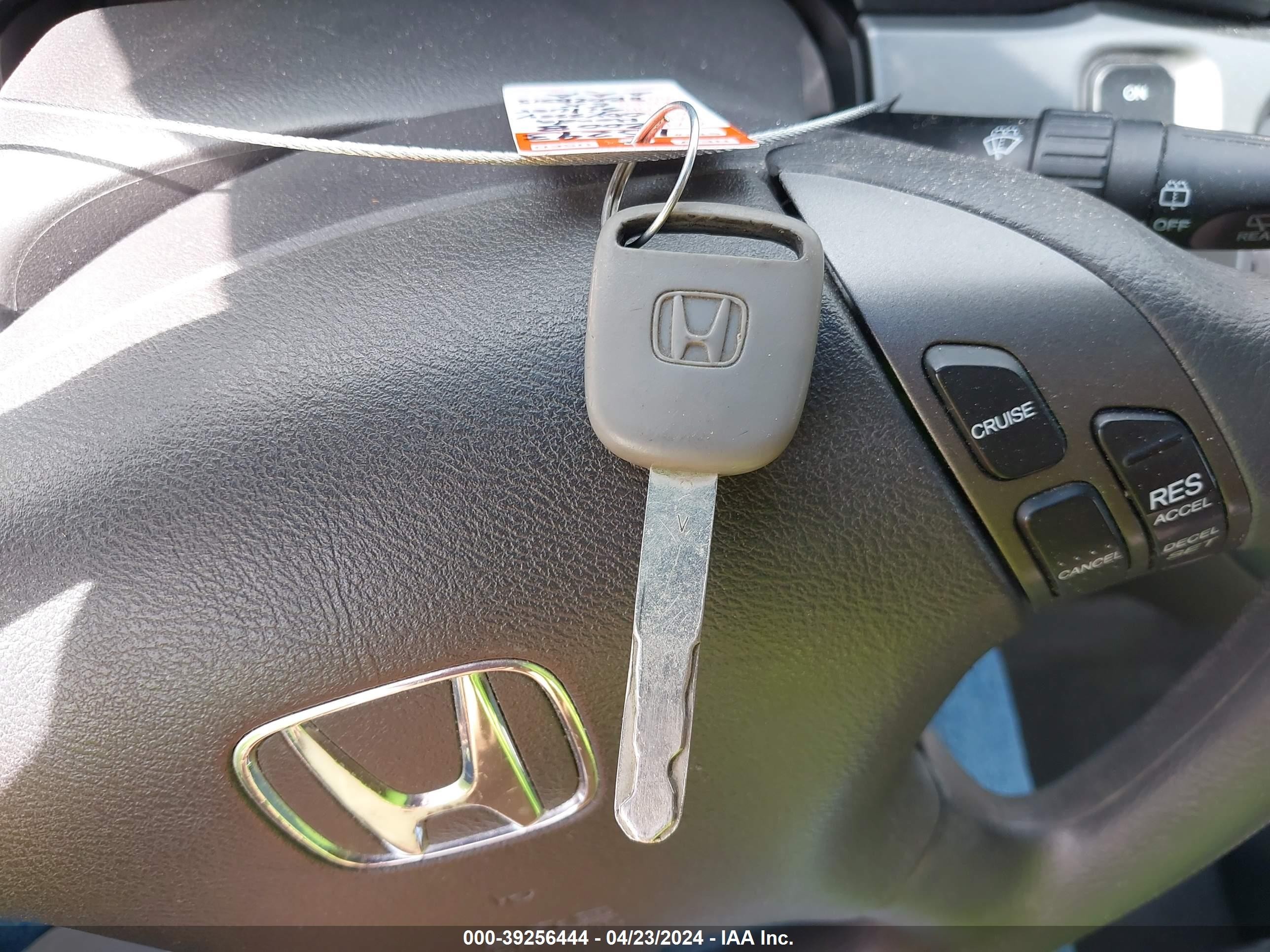 Photo 10 VIN: 5FNRL38408B028515 - HONDA ODYSSEY 