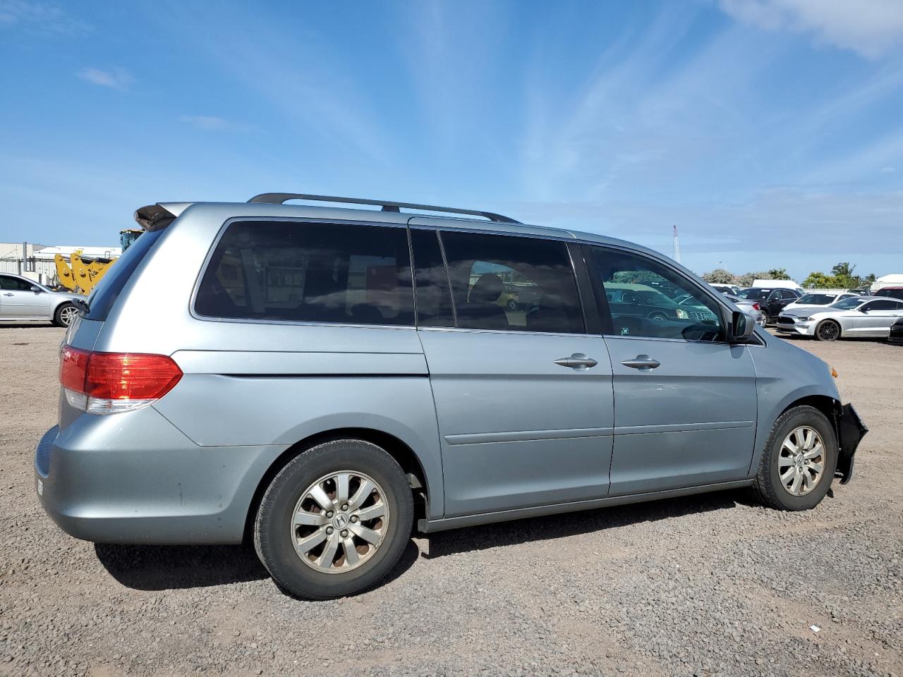 Photo 2 VIN: 5FNRL38409B052556 - HONDA ODYSSEY 