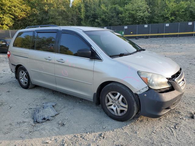 Photo 3 VIN: 5FNRL38416B410520 - HONDA ODYSSEY EX 