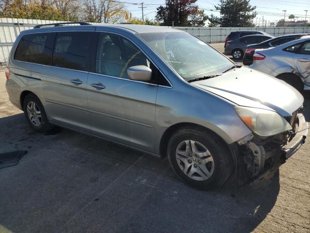 Photo 3 VIN: 5FNRL38417B048917 - HONDA ODYSSEY EX 