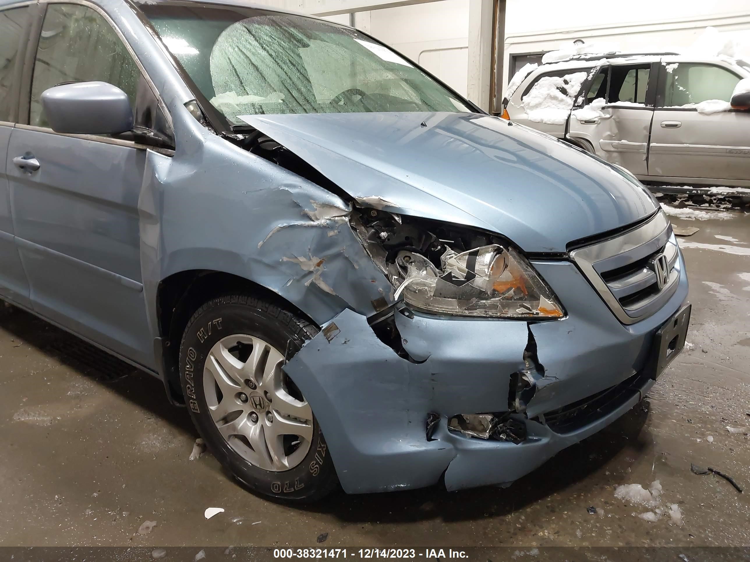 Photo 5 VIN: 5FNRL38417B096997 - HONDA ODYSSEY 