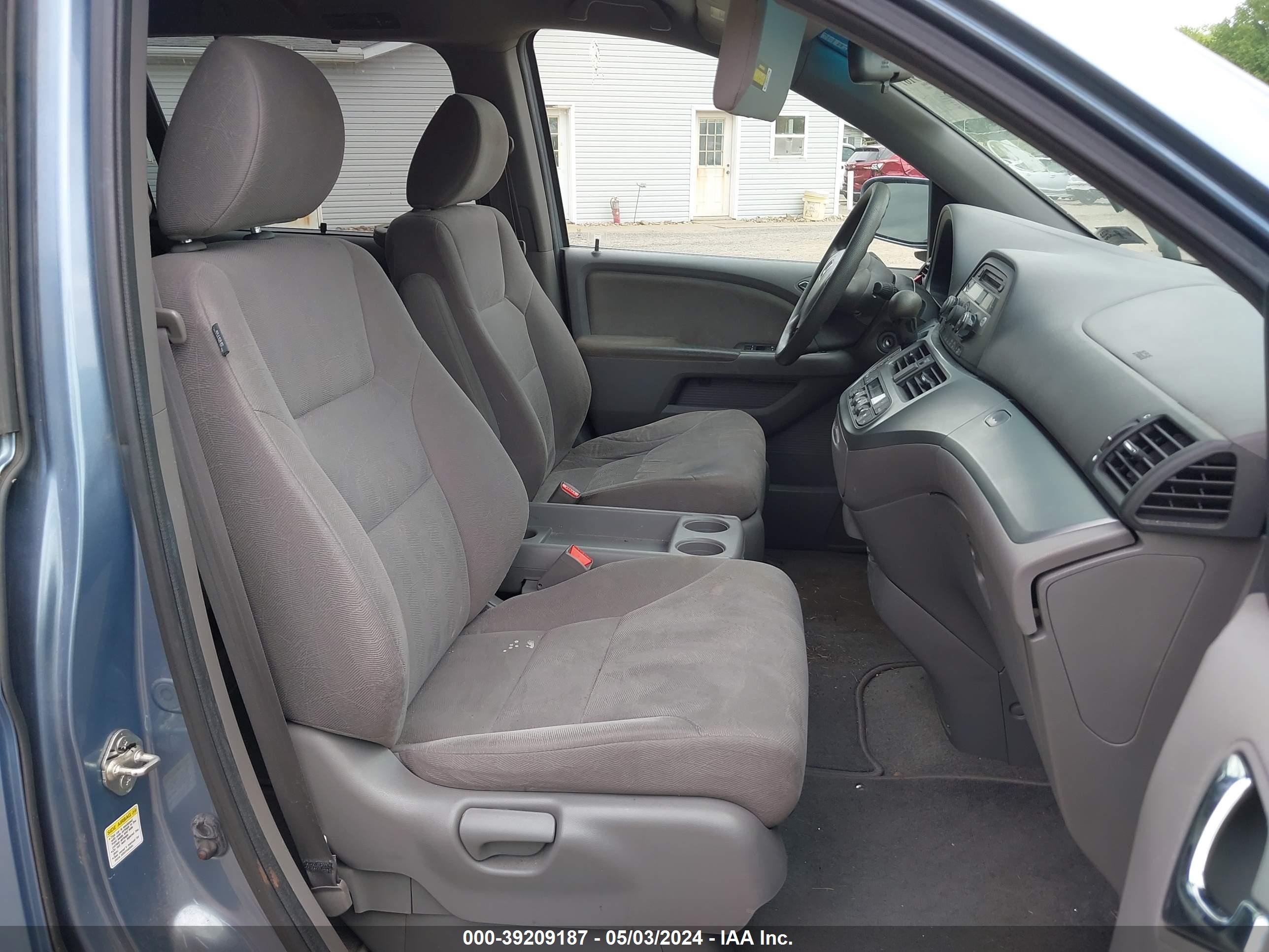 Photo 4 VIN: 5FNRL38419B047916 - HONDA ODYSSEY 