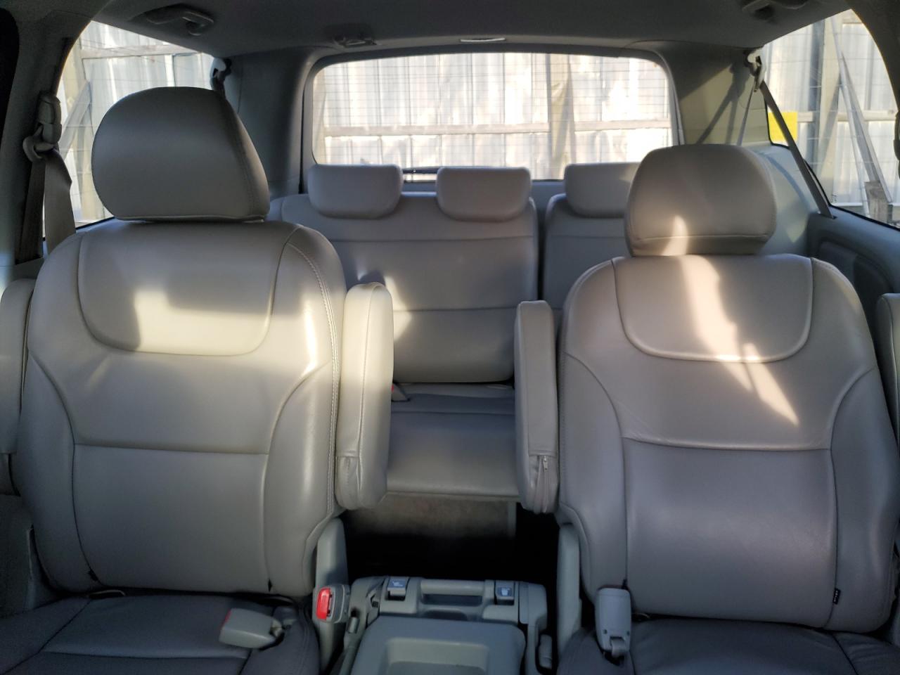 Photo 9 VIN: 5FNRL38427B029096 - HONDA ODYSSEY 