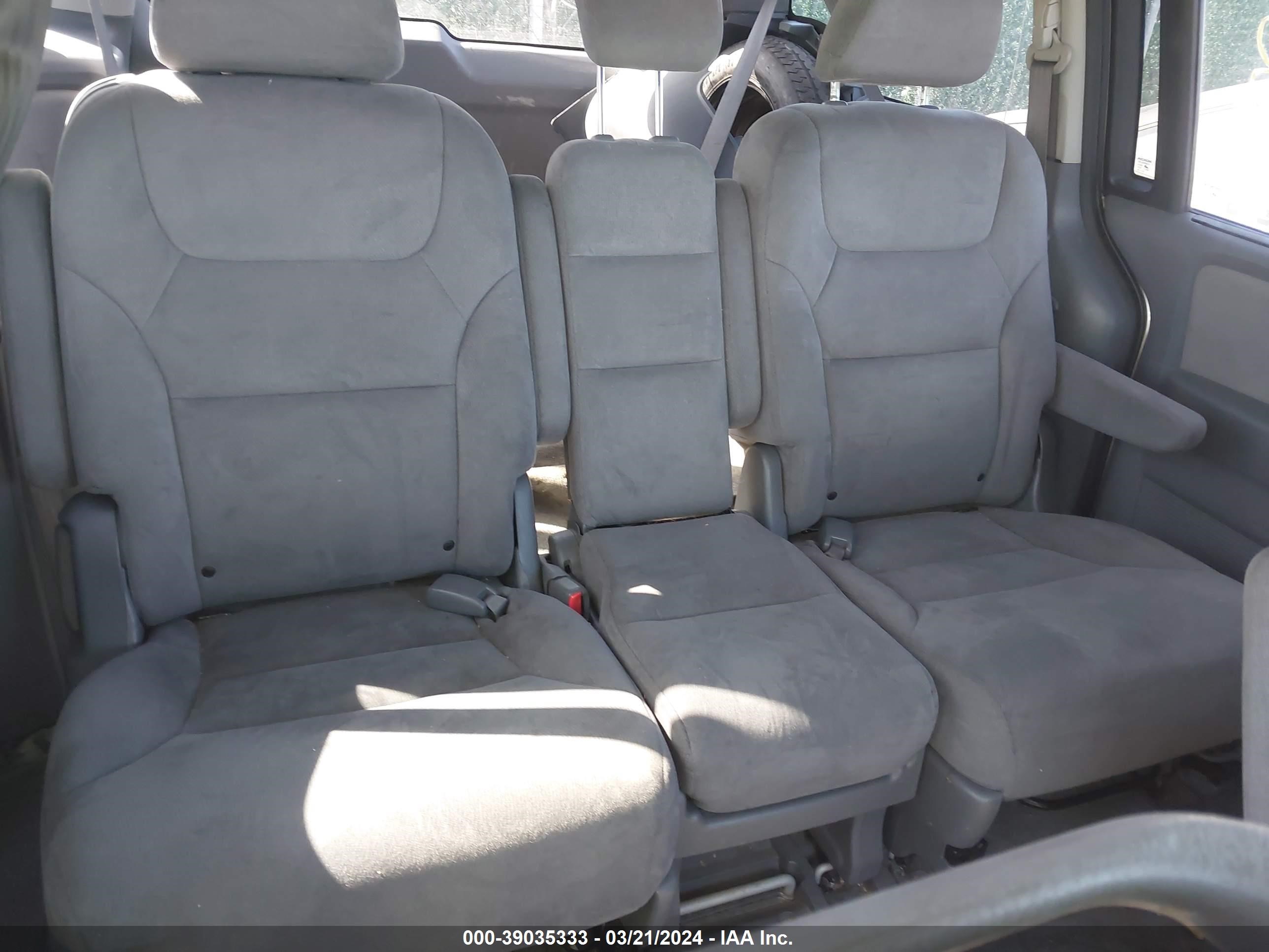 Photo 7 VIN: 5FNRL38427B421351 - HONDA ODYSSEY 