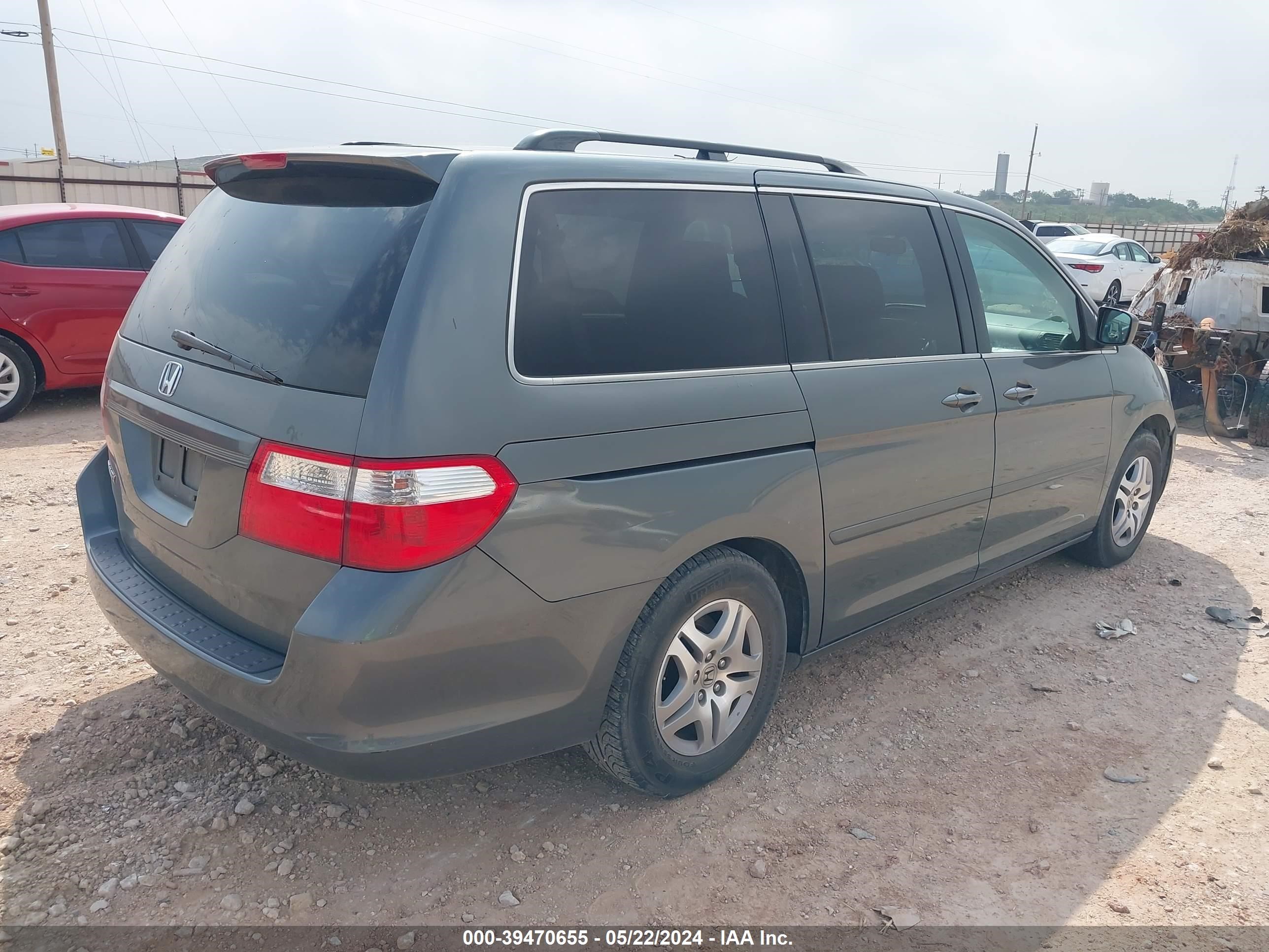 Photo 3 VIN: 5FNRL38427B450137 - HONDA ODYSSEY 