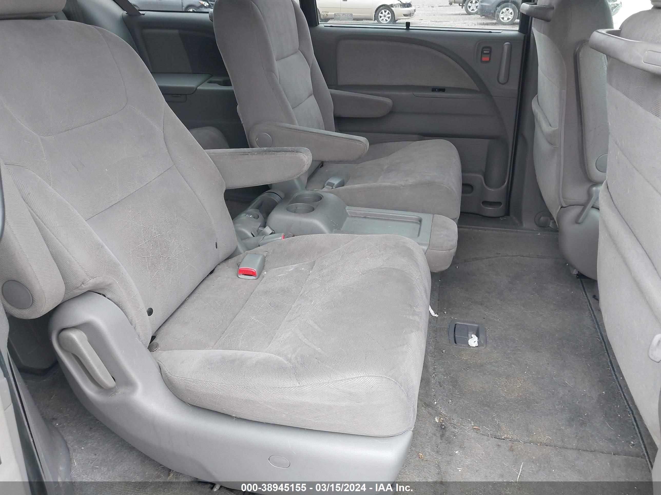 Photo 7 VIN: 5FNRL38428B018732 - HONDA ODYSSEY 