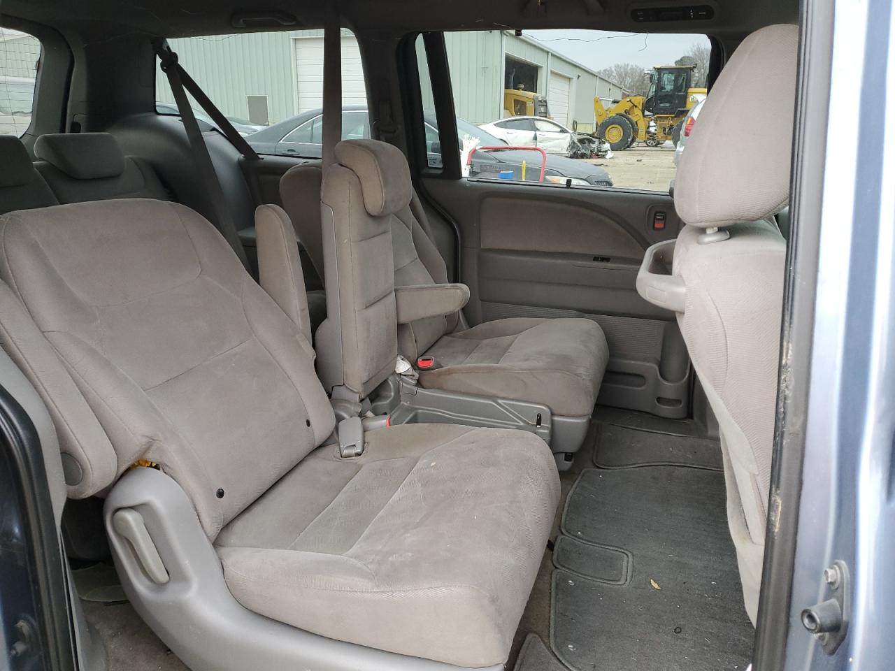 Photo 10 VIN: 5FNRL38428B031786 - HONDA ODYSSEY 