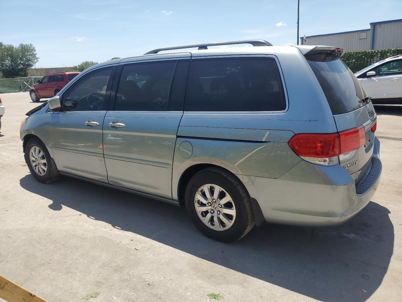 Photo 1 VIN: 5FNRL38428B042772 - HONDA ODYSSEY 